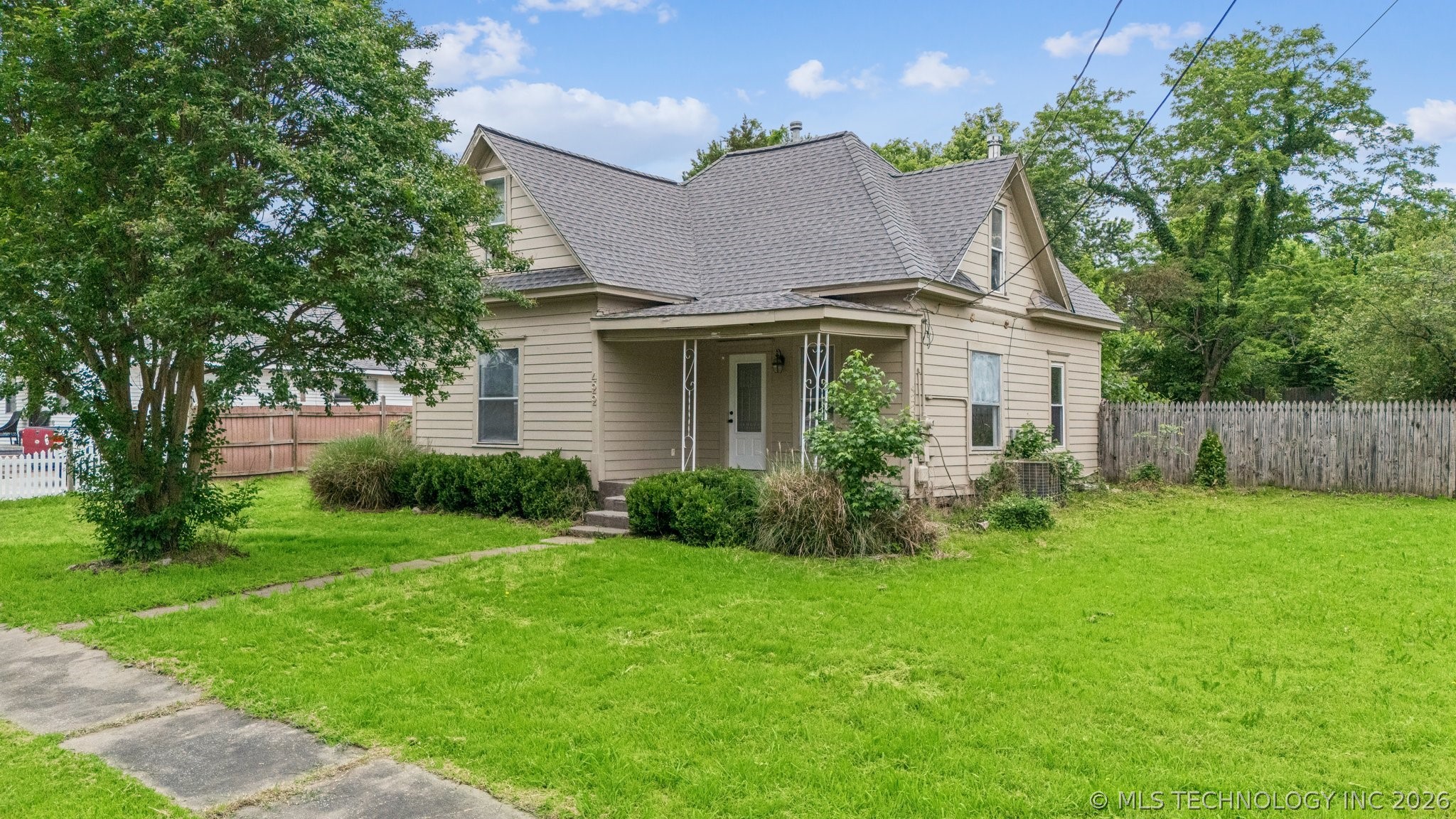 422 S Bristow Avenue Coweta OK 74429