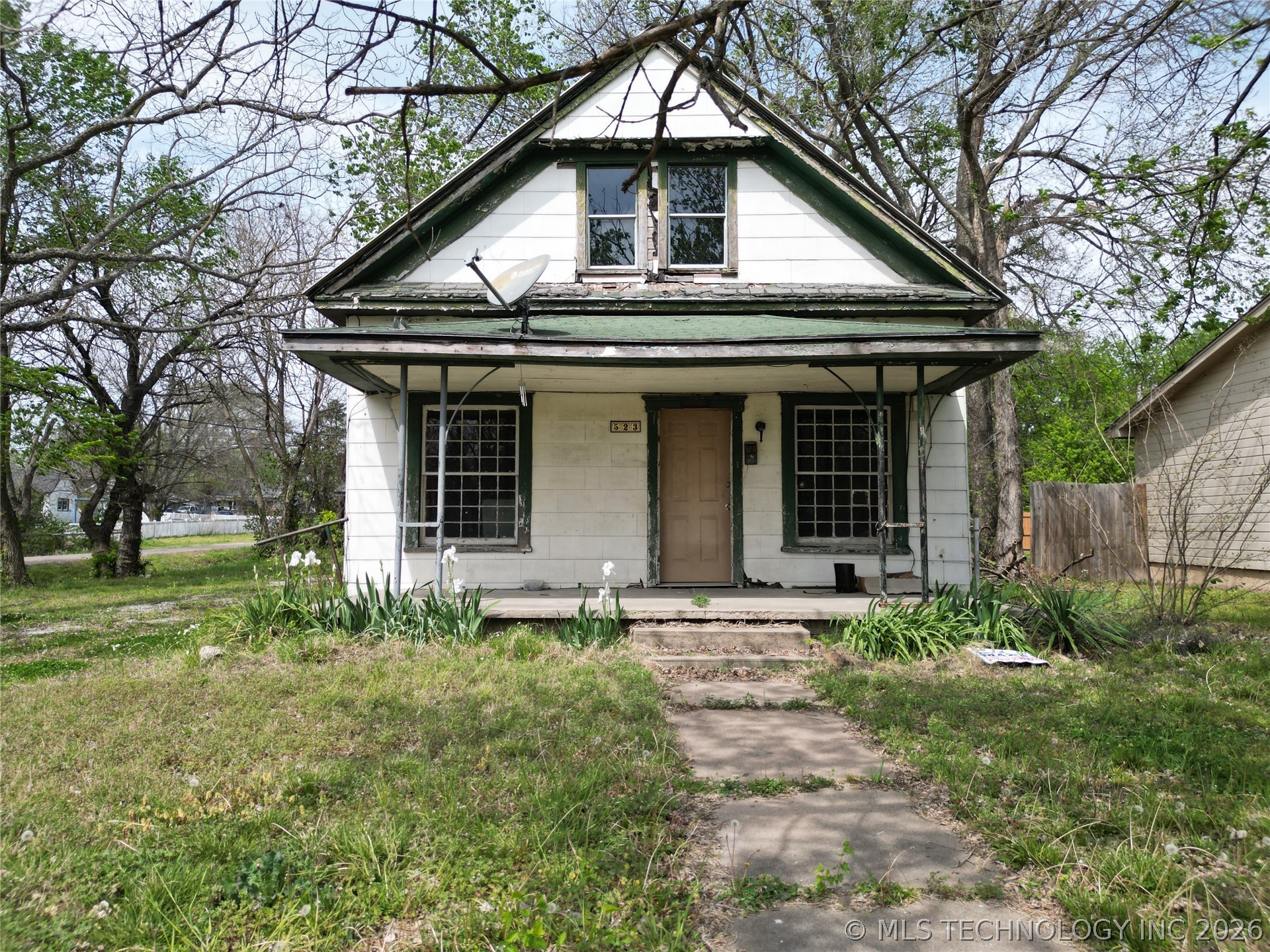 523 S Broadway Holdenville OK 74848