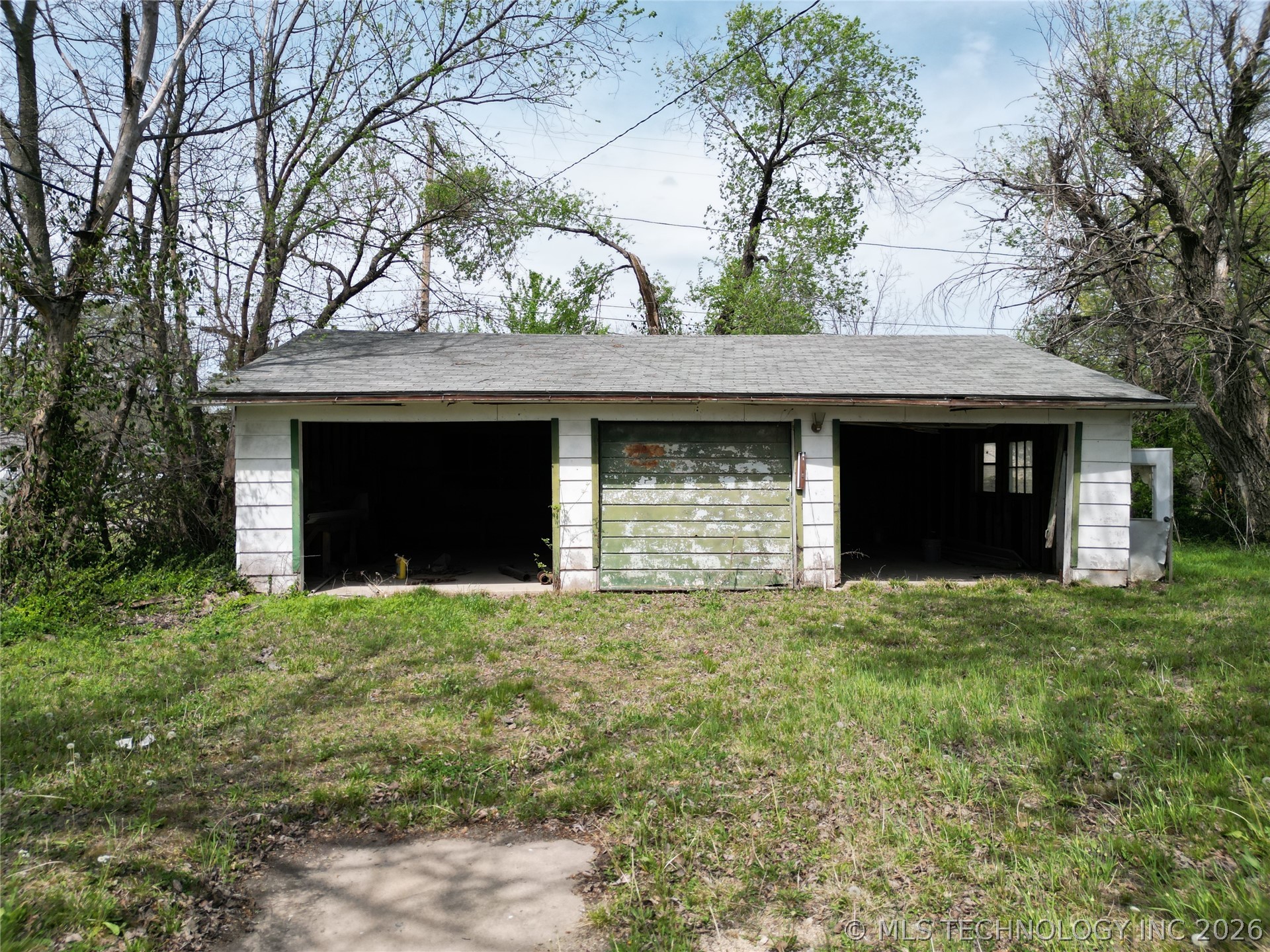 523 S Broadway Holdenville OK 74848