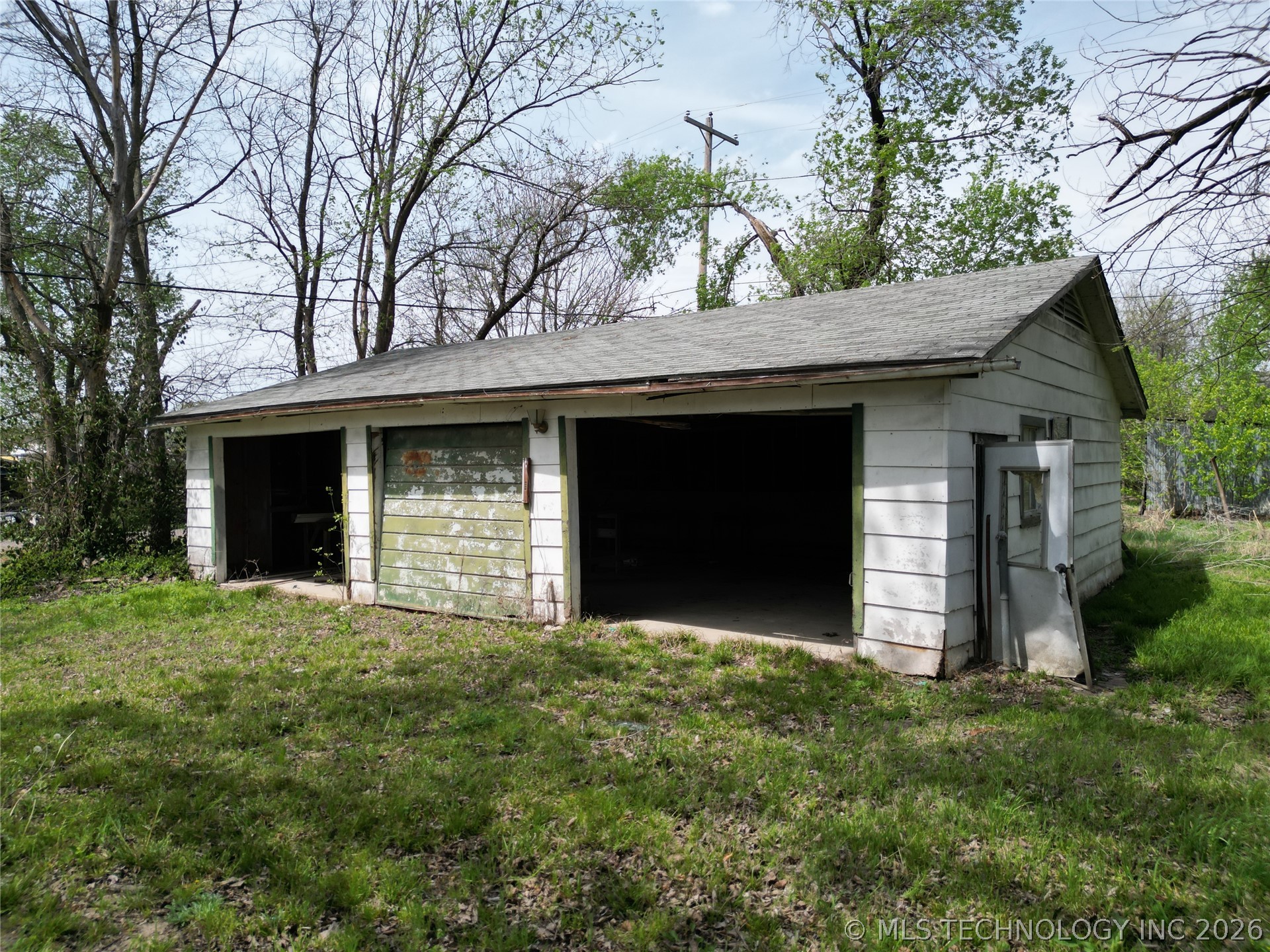 523 S Broadway Holdenville OK 74848