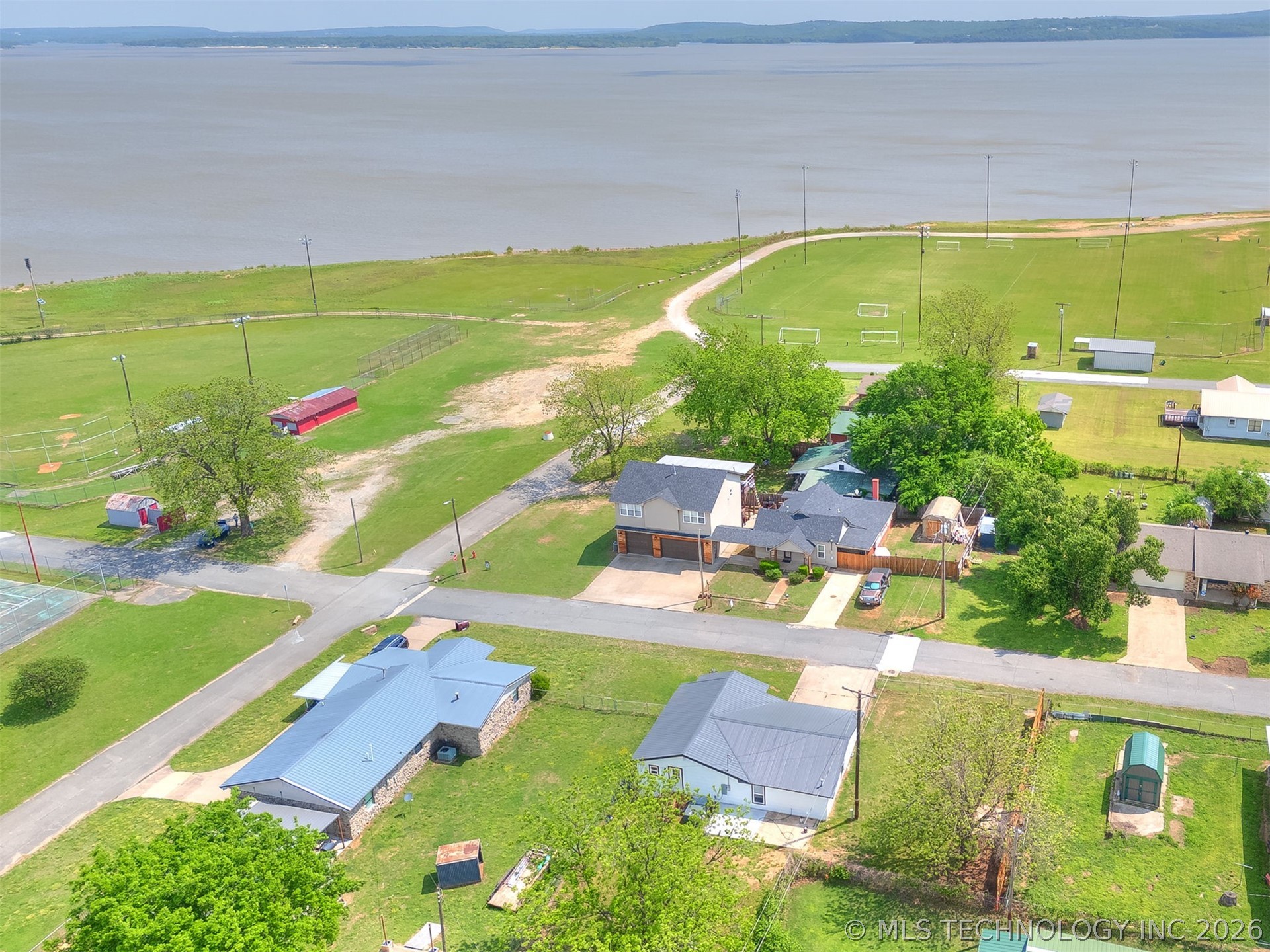 513 N J Street Eufaula OK 74432