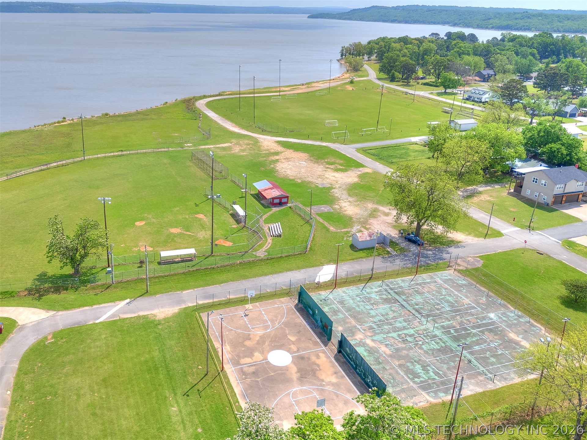 513 N J Street Eufaula OK 74432