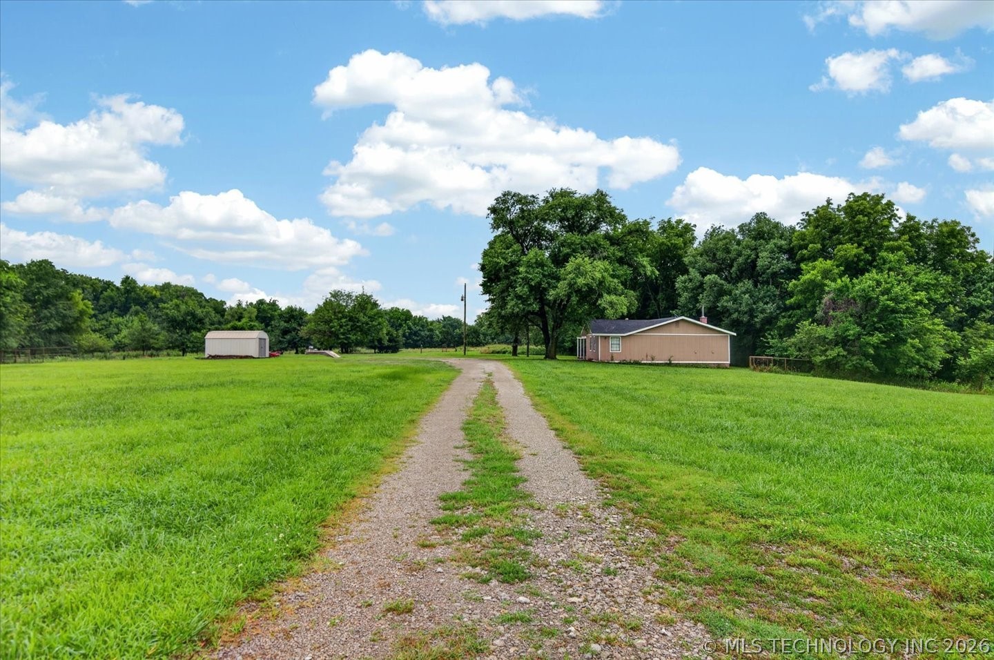 402951 W 2300 Road Bartlesville OK 74006
