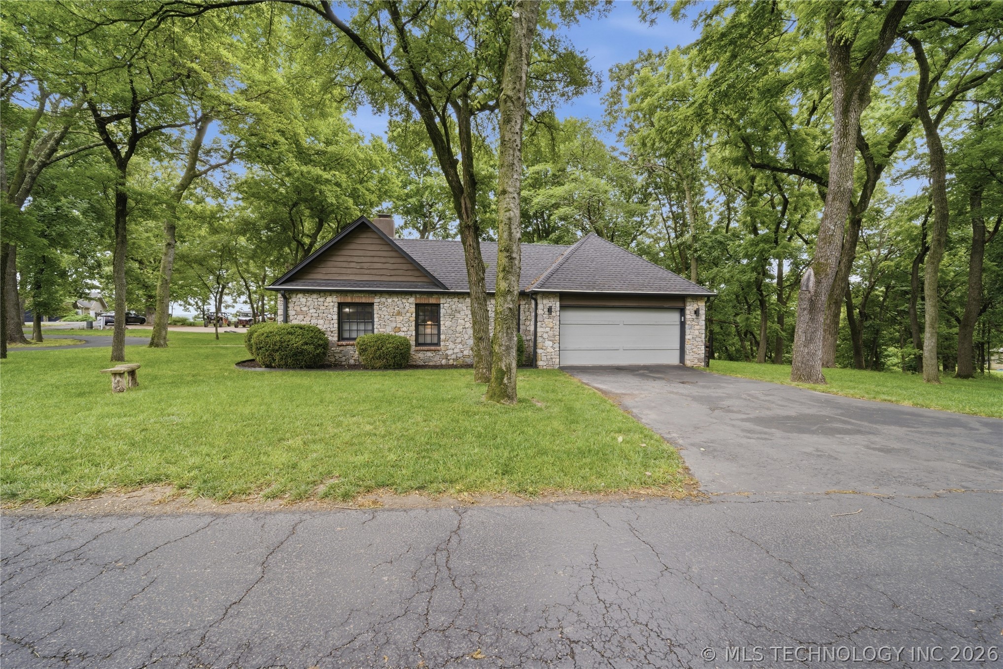 451571 Bob White Lane Afton OK 74331