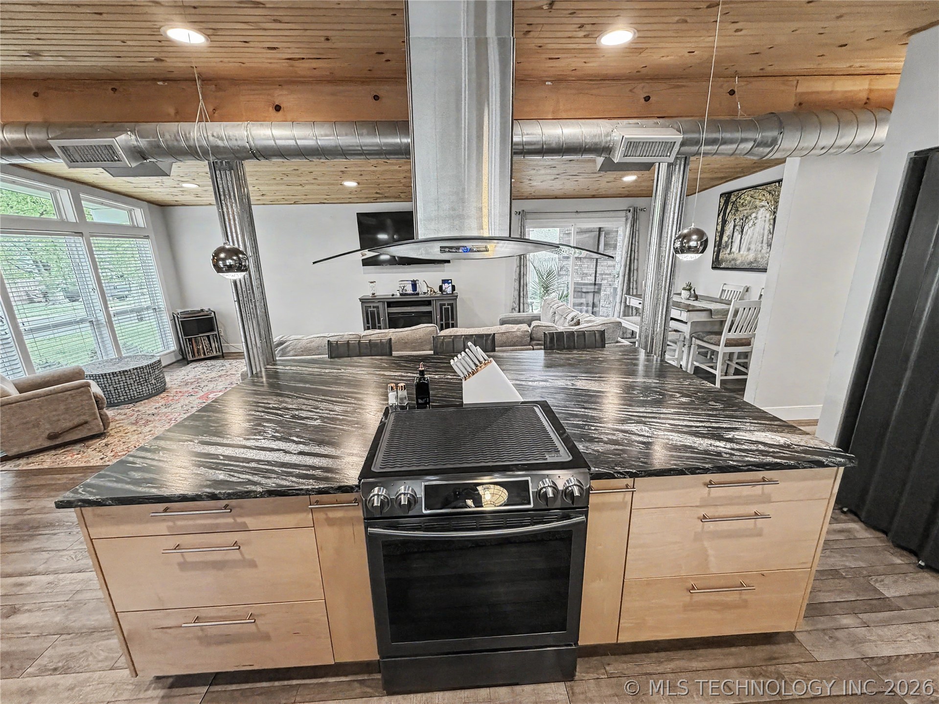 1002 Hillcrest Avenue Tahlequah OK 74464