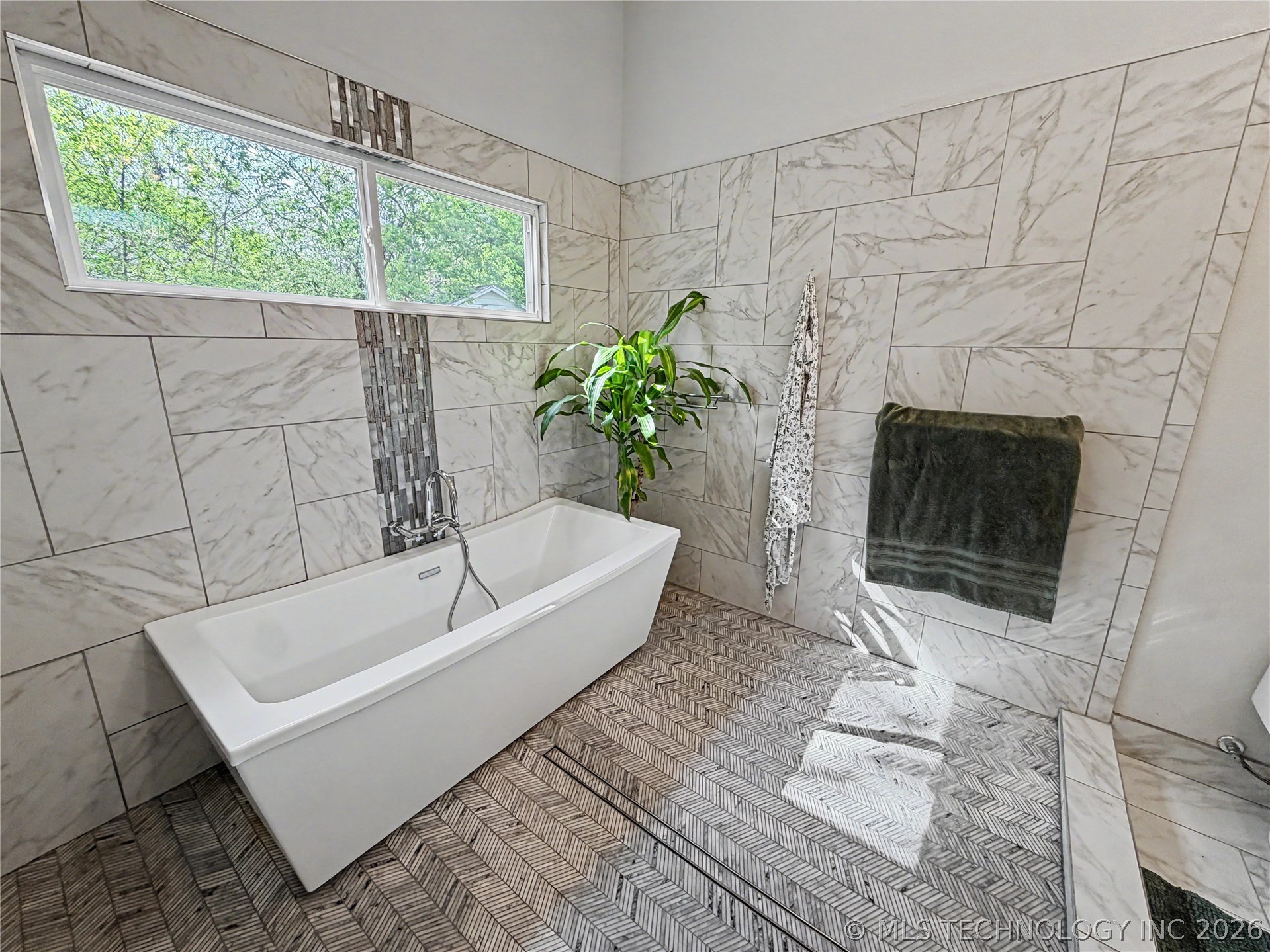 1002 Hillcrest Avenue Tahlequah OK 74464