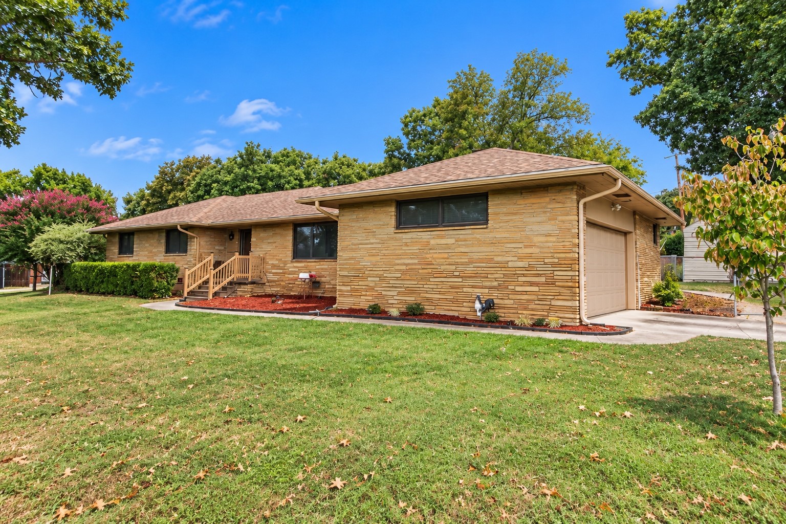 2009 Parkview Drive Okmulgee OK 74447