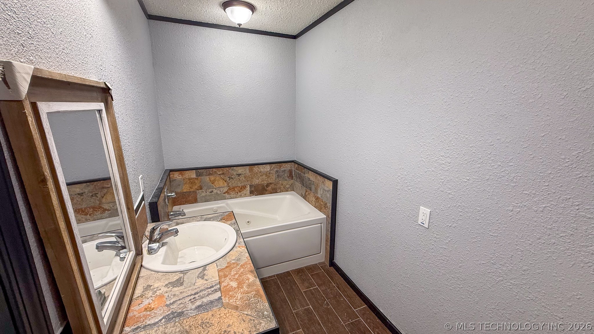 414001 E 1855 Road Moyers OK 74557