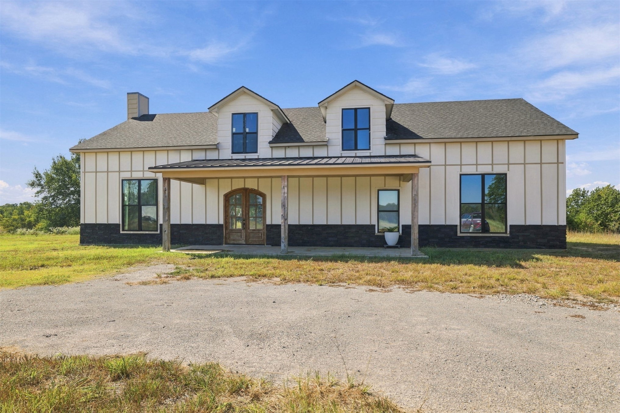 4332 W Twin Oaks Caney OK 74533
