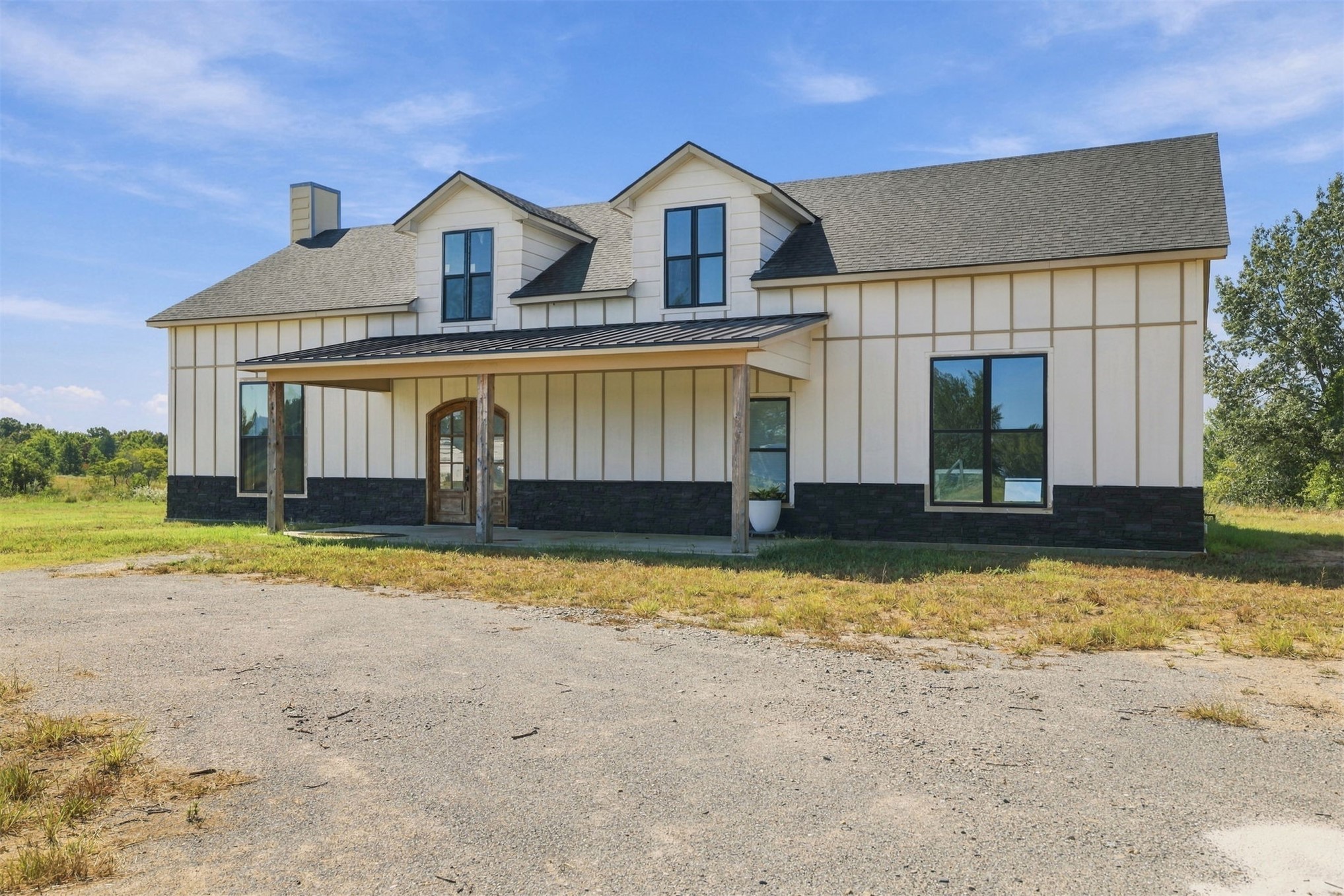 4332 W Twin Oaks Caney OK 74533