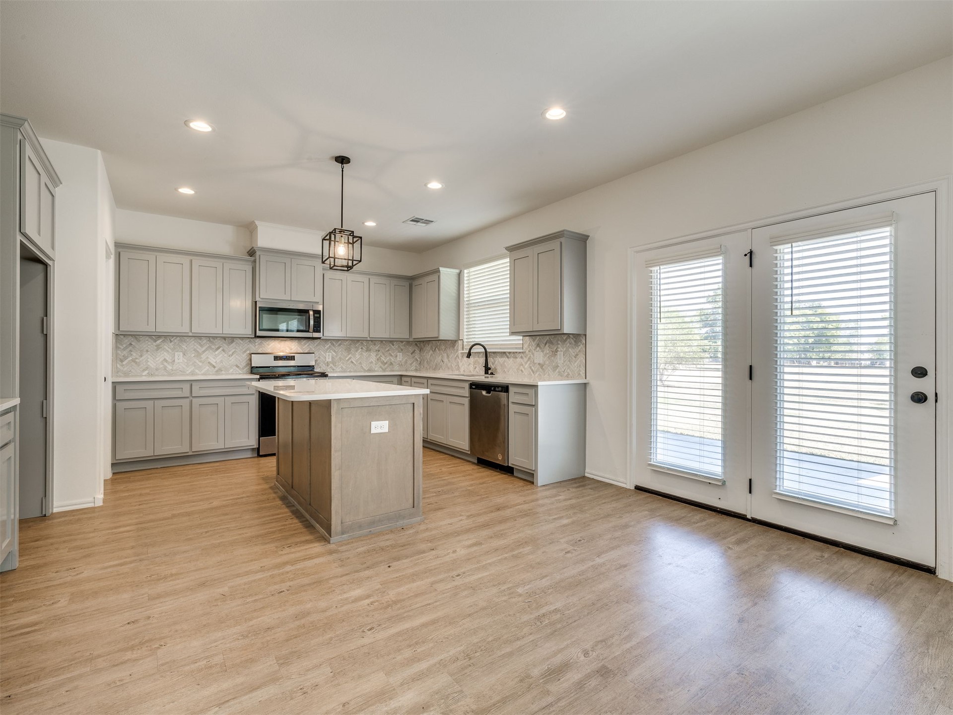 31185 E 65th Court S Broken Arrow OK 74014