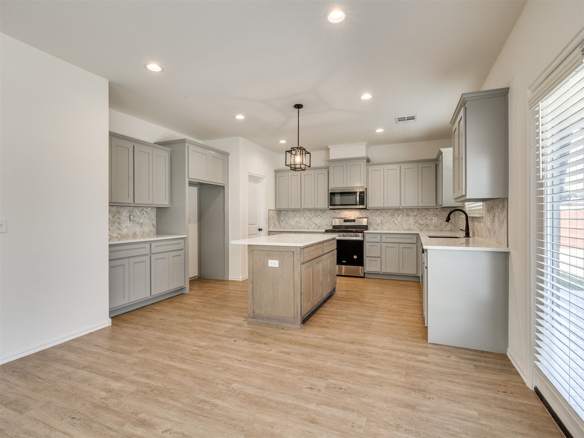 31185 E 65th Court S Broken Arrow OK 74014