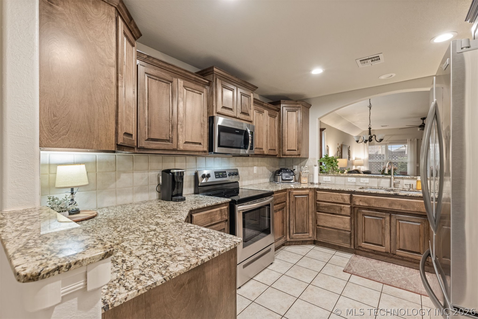 13325 S 21st Court E Bixby OK 74008