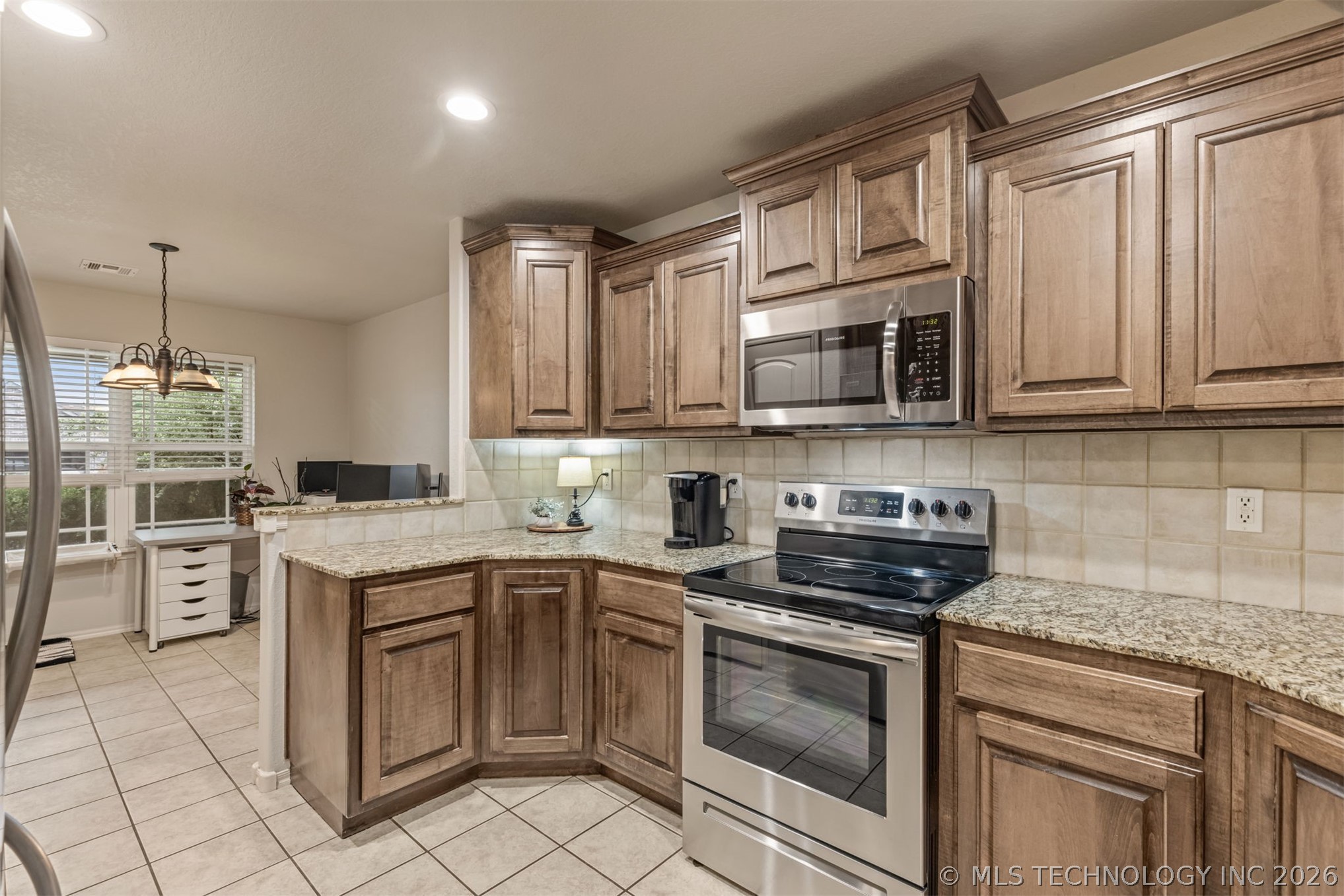 13325 S 21st Court E Bixby OK 74008