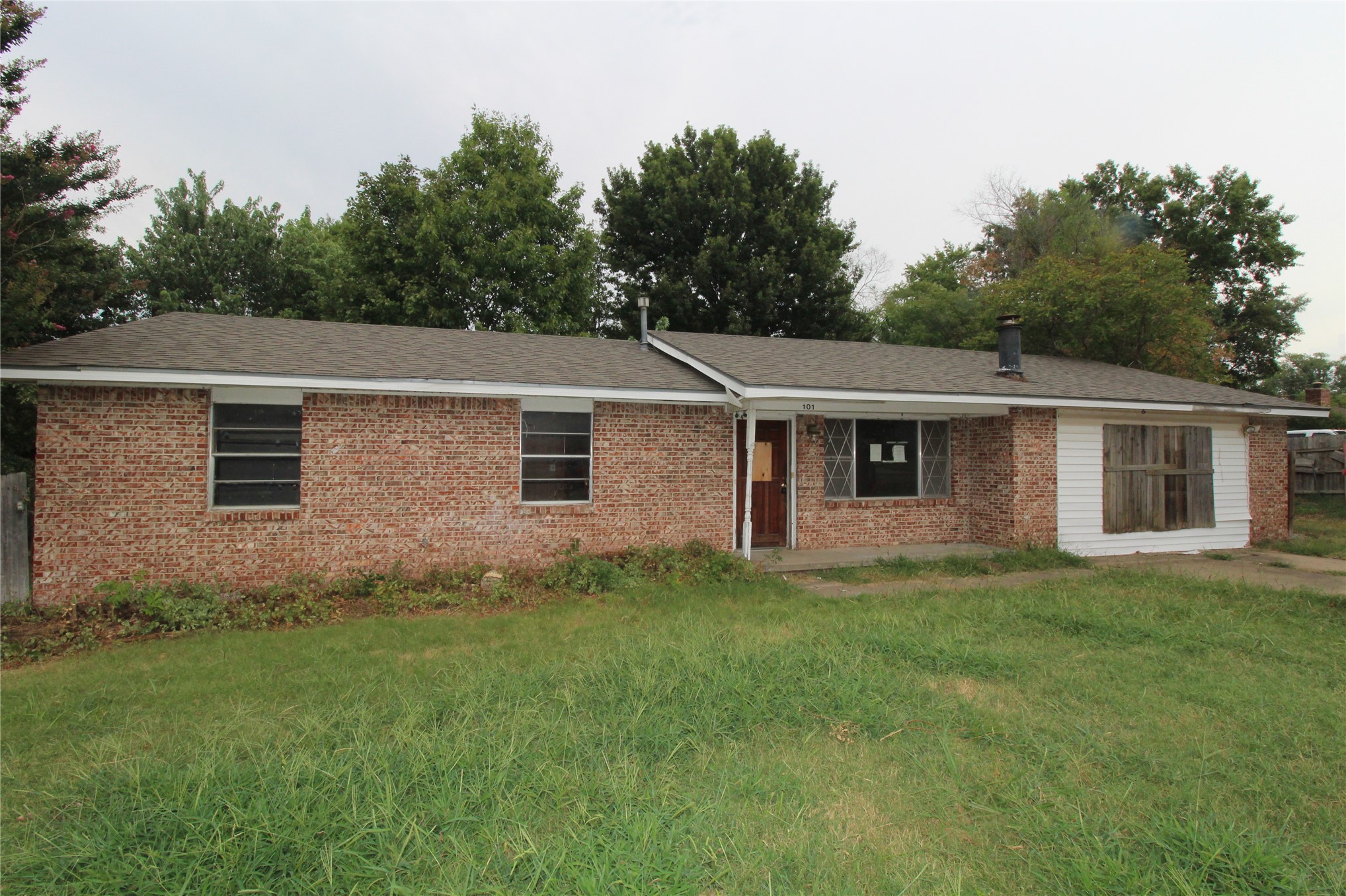 101 W 32nd Place Sand Springs OK 74063