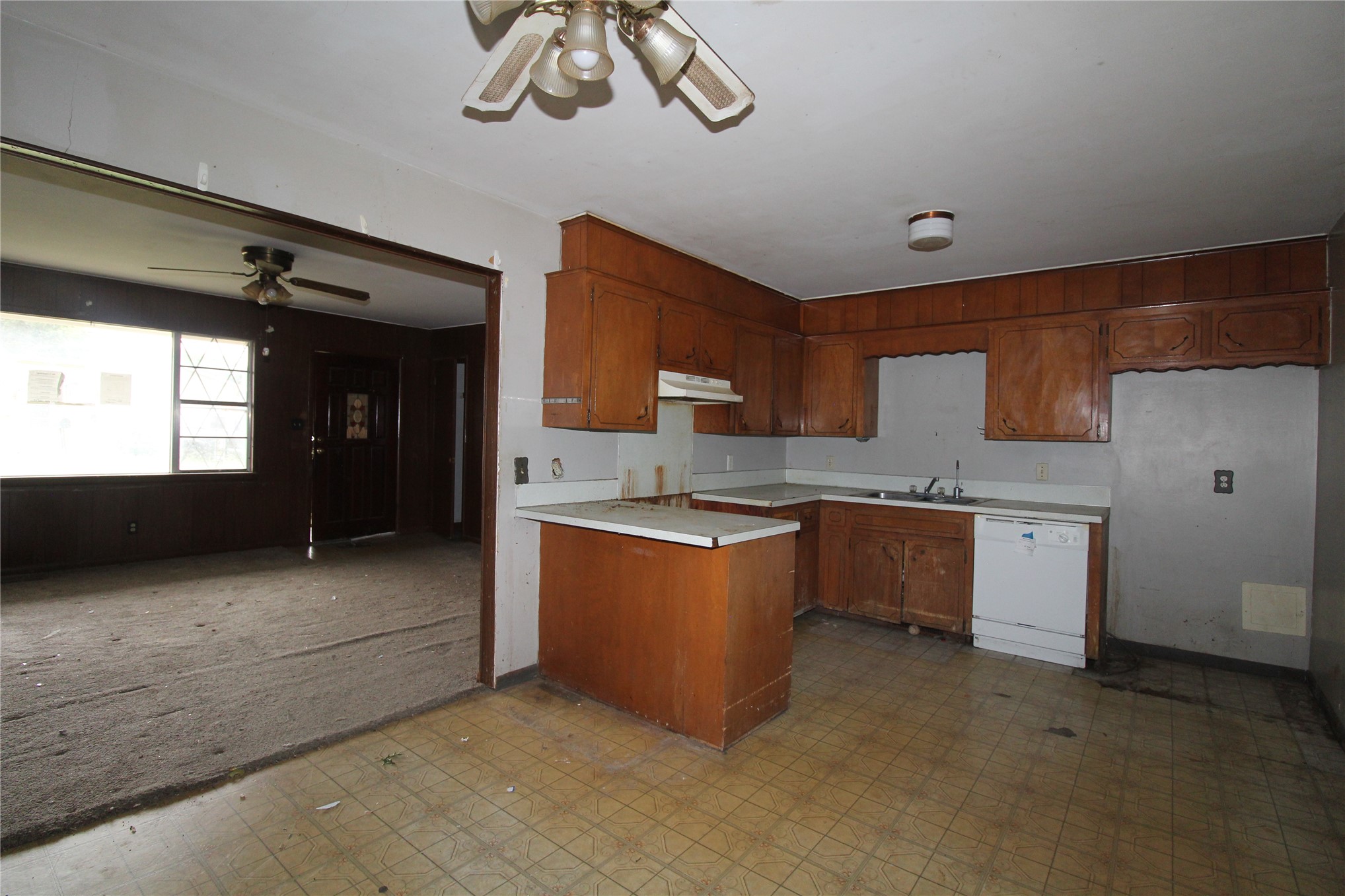 101 W 32nd Place Sand Springs OK 74063