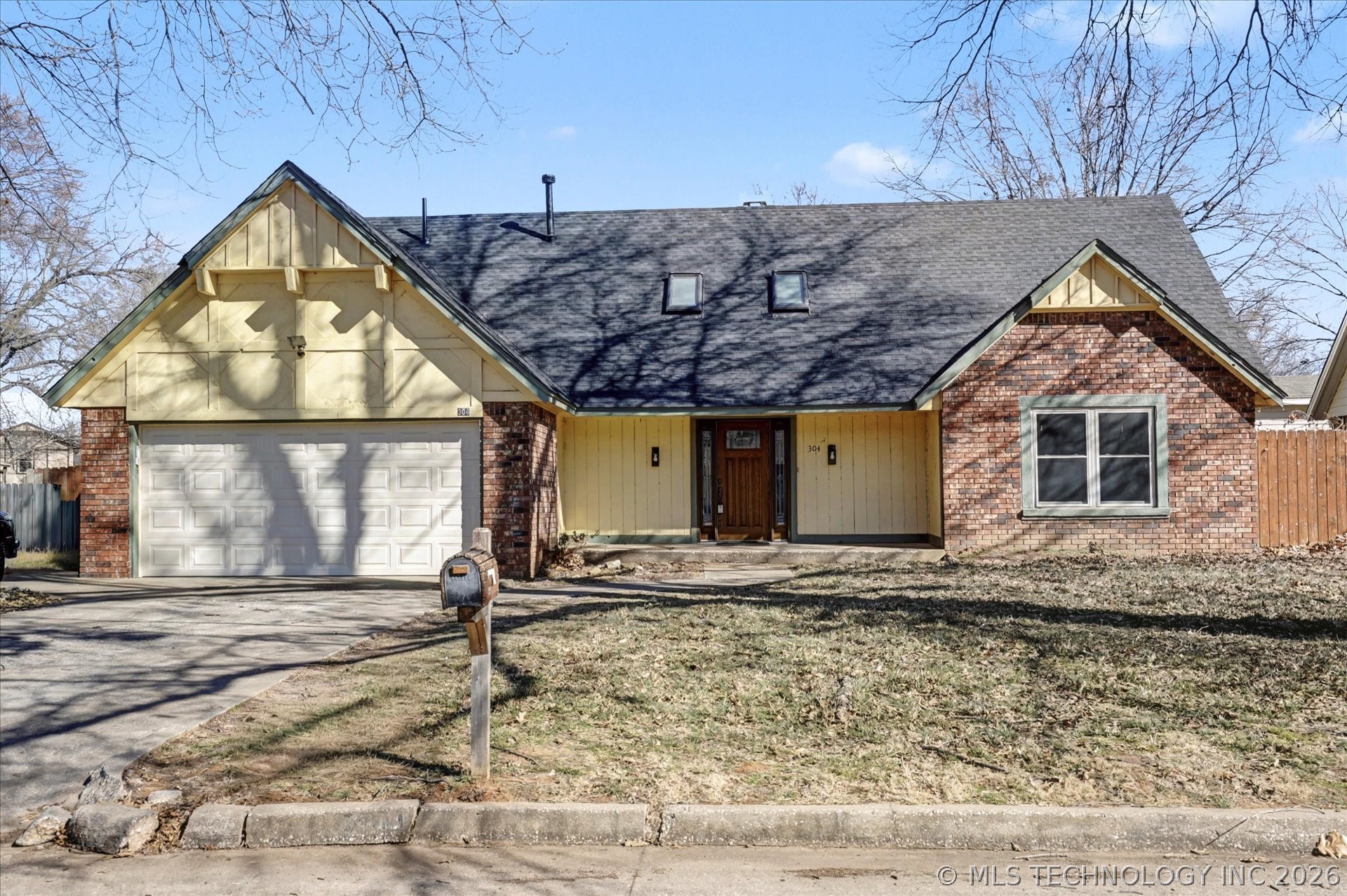 304 W Albuquerque Street S Broken Arrow OK 74011