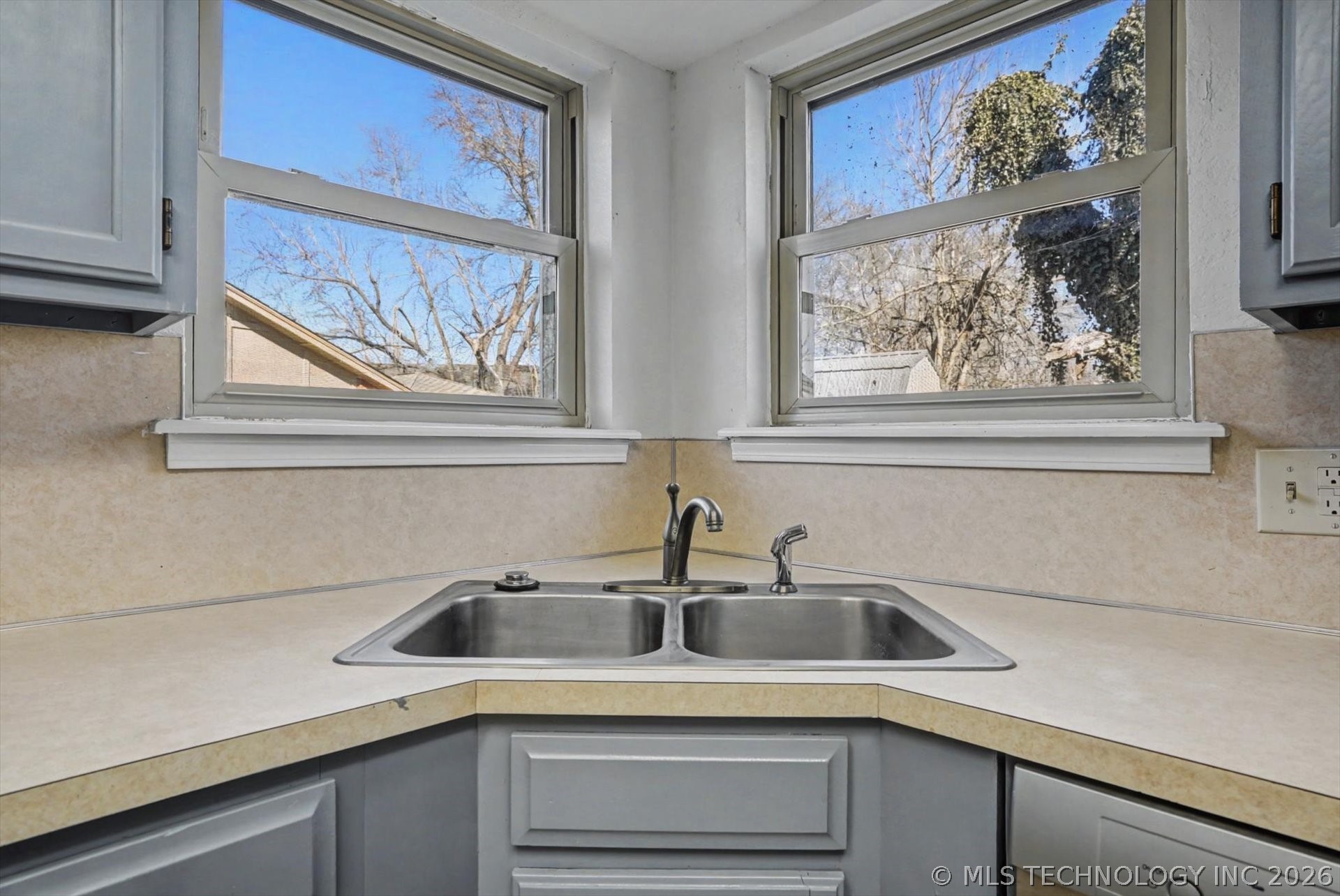 304 W Albuquerque Street S Broken Arrow OK 74011