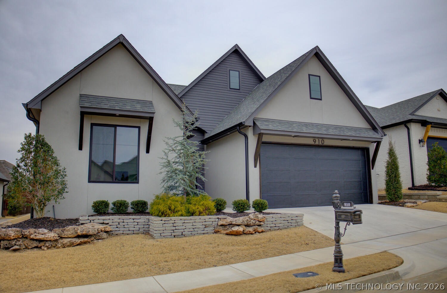 910 W 86th Street S Tulsa OK 74132