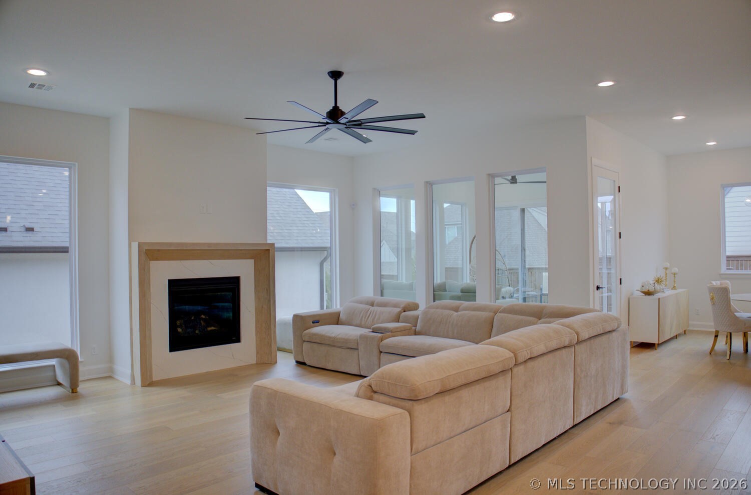 910 W 86th Street S Tulsa OK 74132