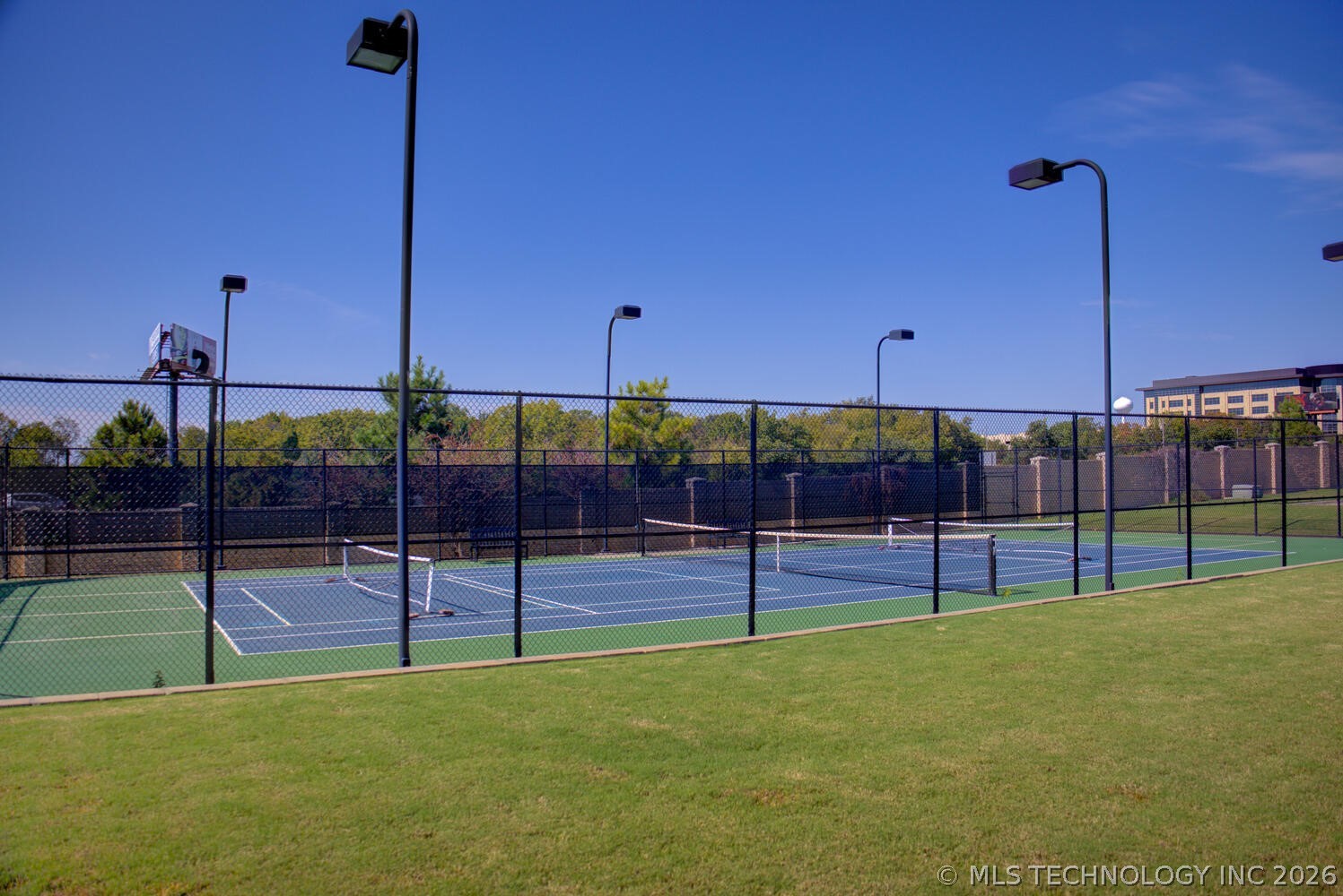 910 W 86th Street S Tulsa OK 74132