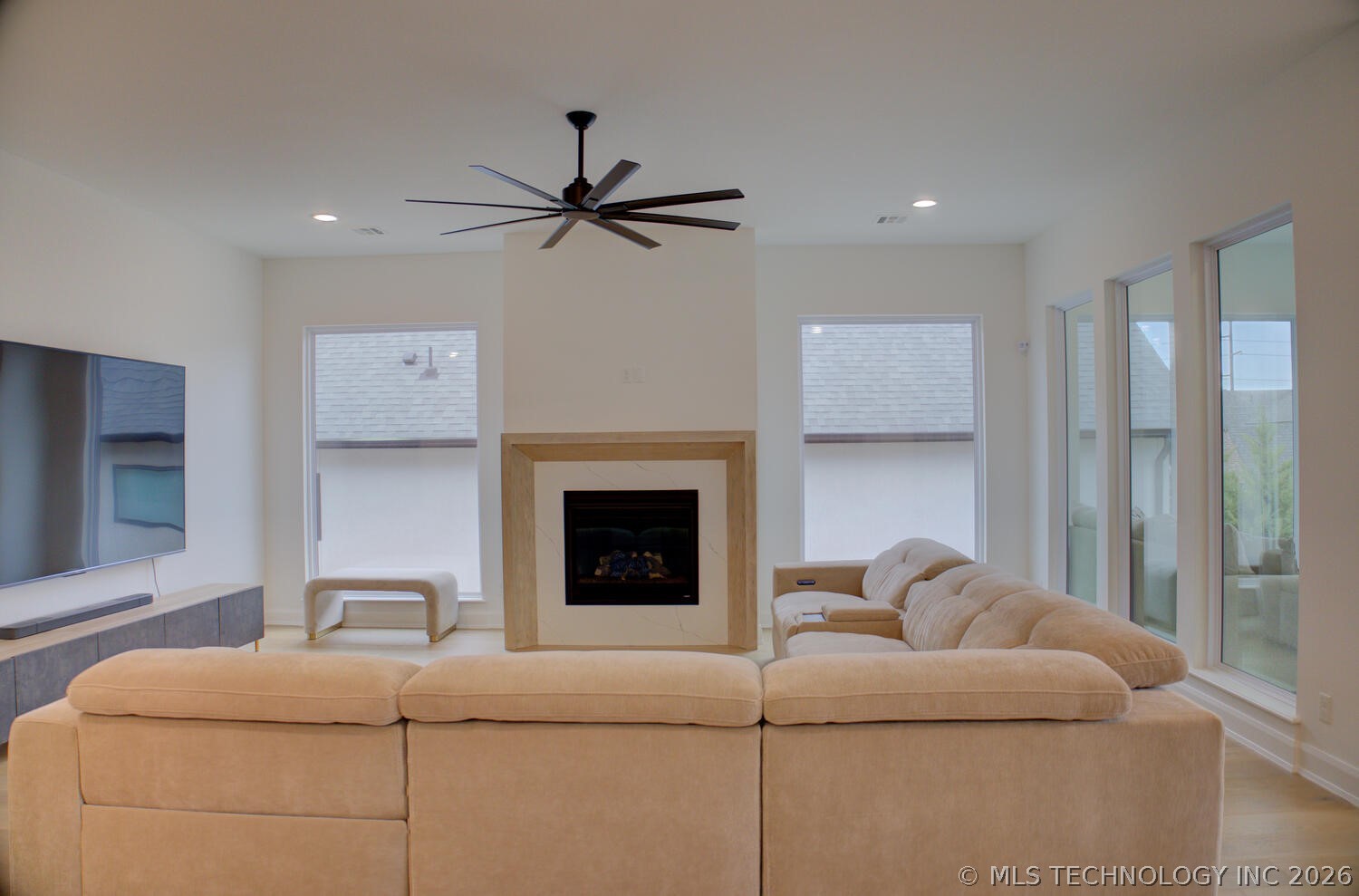 910 W 86th Street S Tulsa OK 74132
