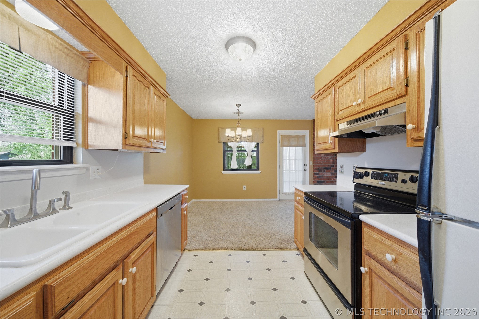 20921 E 37th Place S Broken Arrow OK 74014