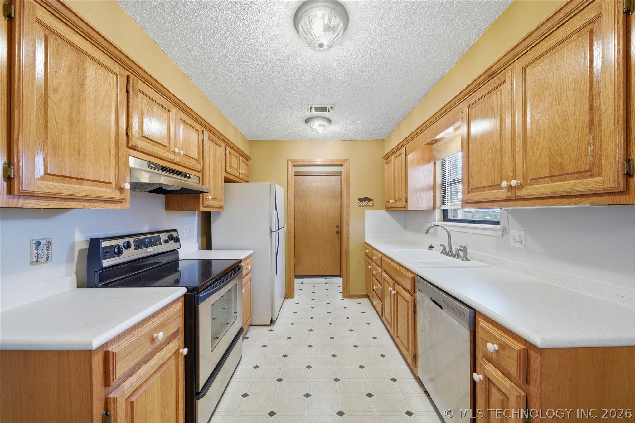 20921 E 37th Place S Broken Arrow OK 74014