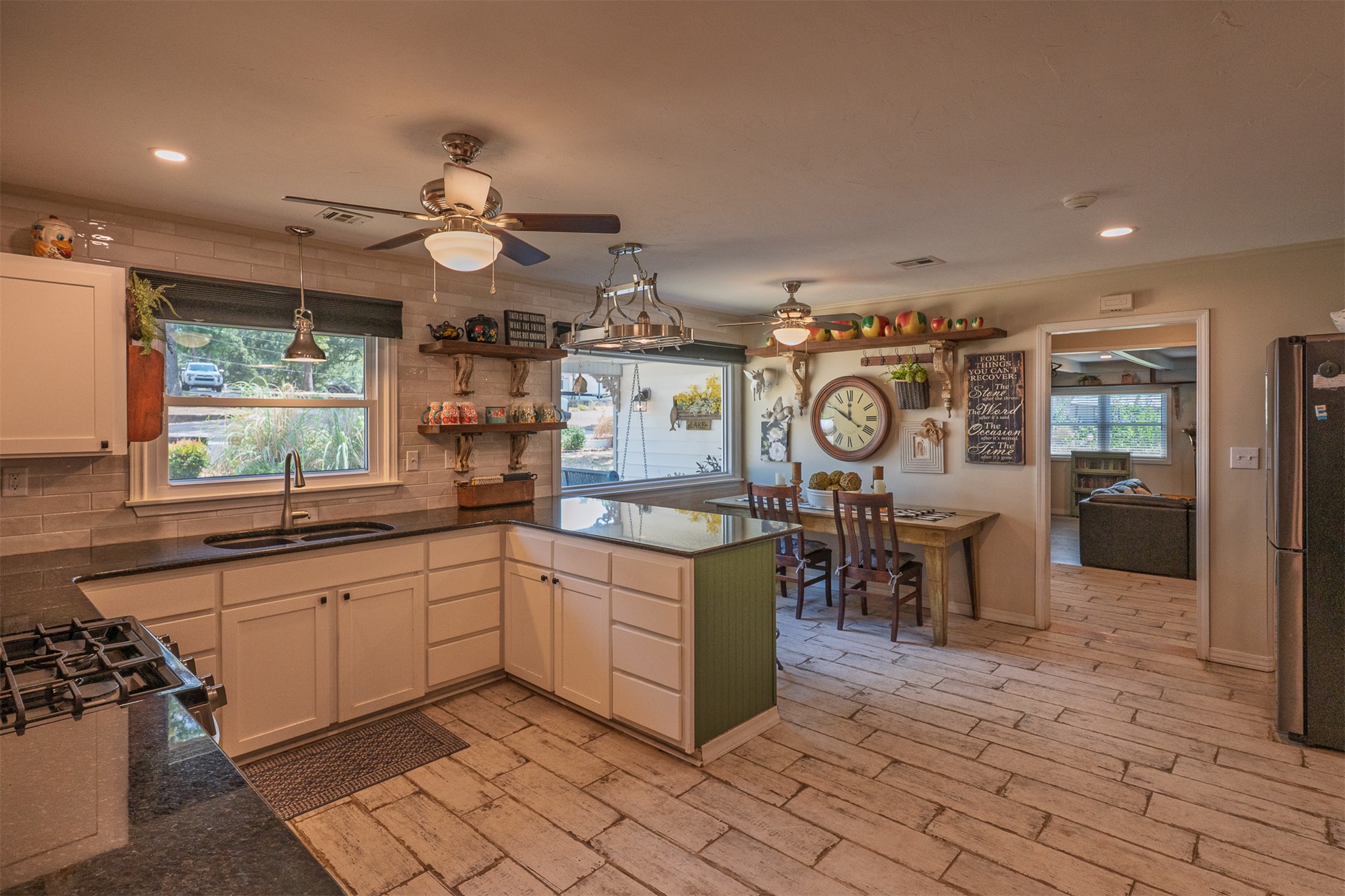 65113 E 250 Grove OK 74344