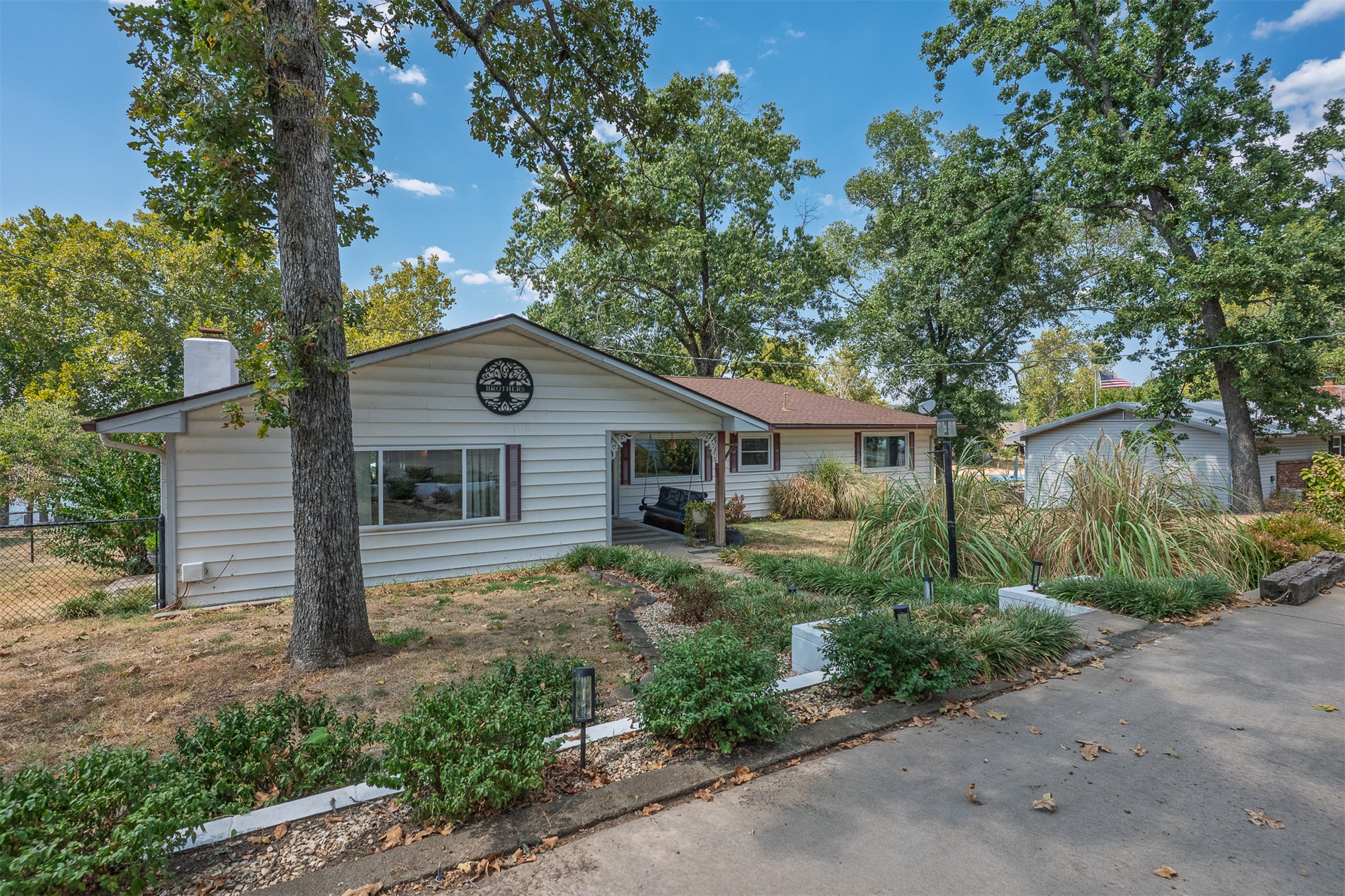 65113 E 250 Grove OK 74344