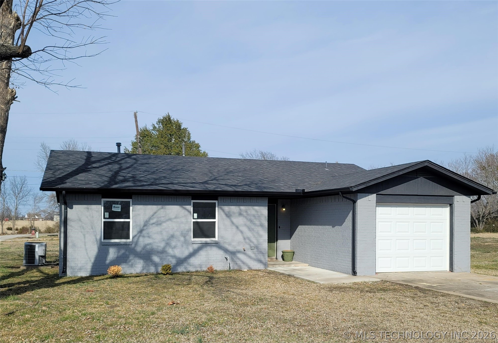 802 E Knisley Avenue Checotah OK 74426