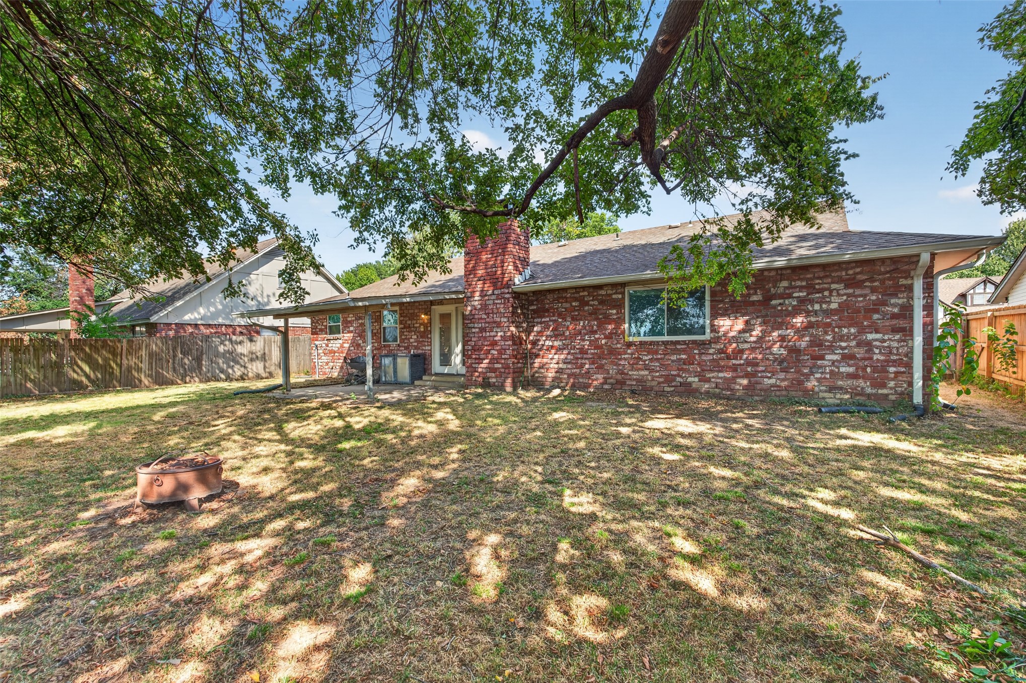 2316 S 101st Eastplace Tulsa OK 74129