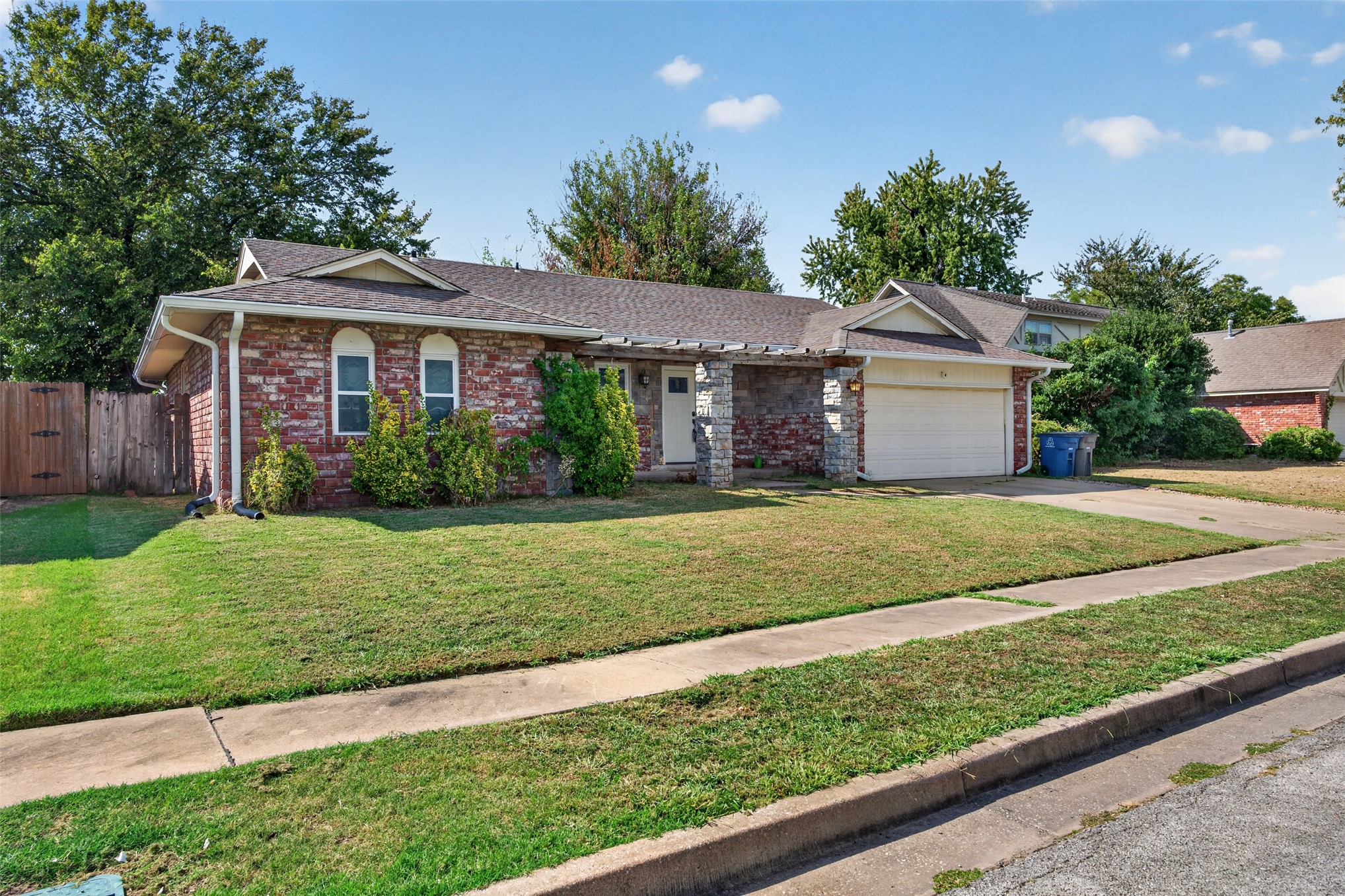 2316 S 101st Eastplace Tulsa OK 74129