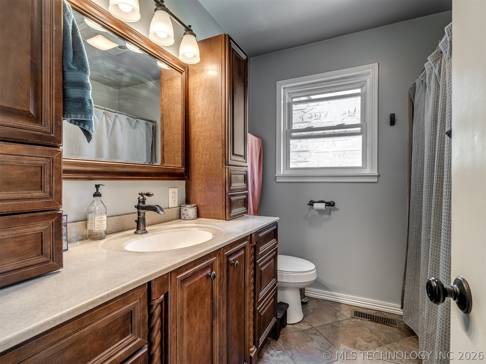 209 S Quebec Avenue Tulsa OK 74112