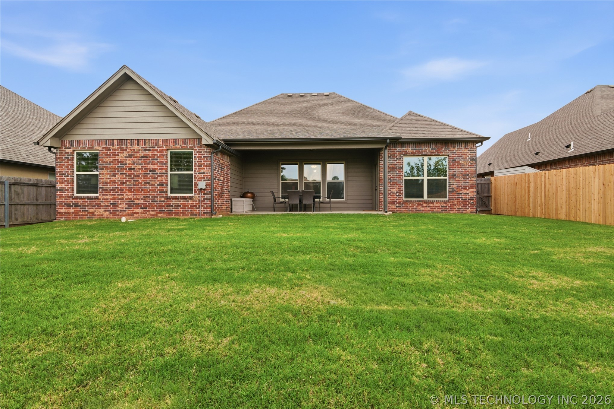2425 S Maple Avenue Broken Arrow OK 74012