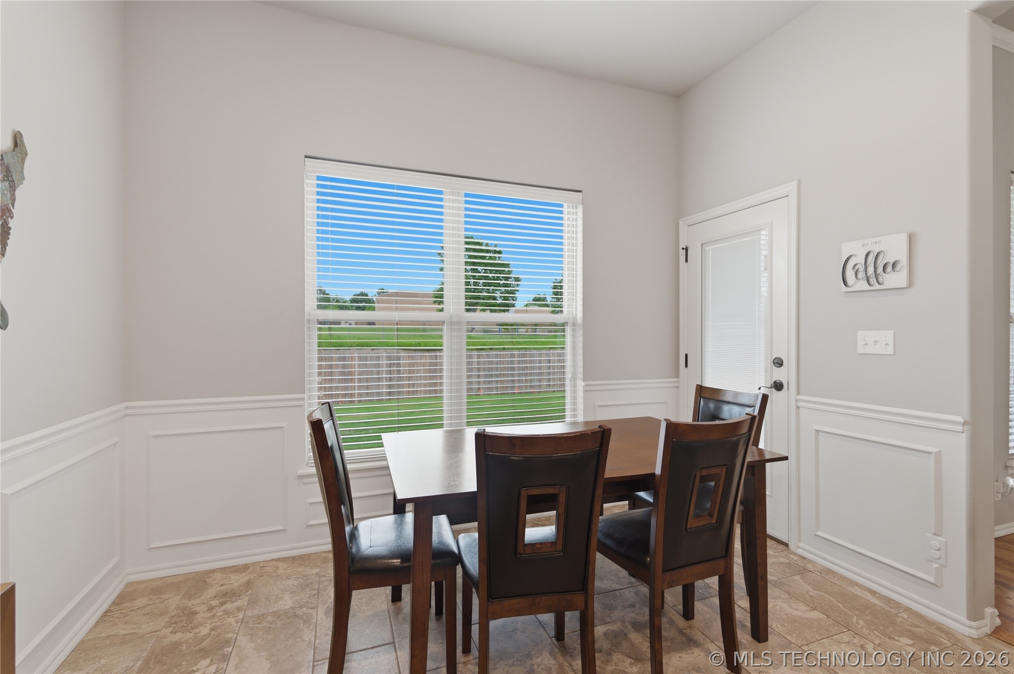 2425 S Maple Avenue Broken Arrow OK 74012