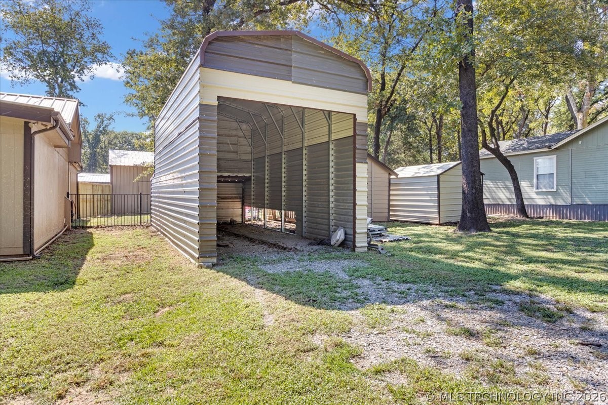 2087 Willafa Woods Cartwright OK 74731