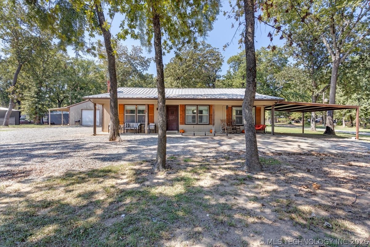 2087 Willafa Woods Cartwright OK 74731