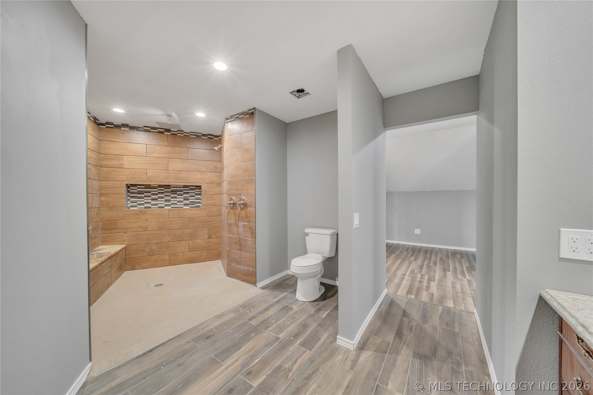 2229 N Cocomo Loop Mannford OK 74044