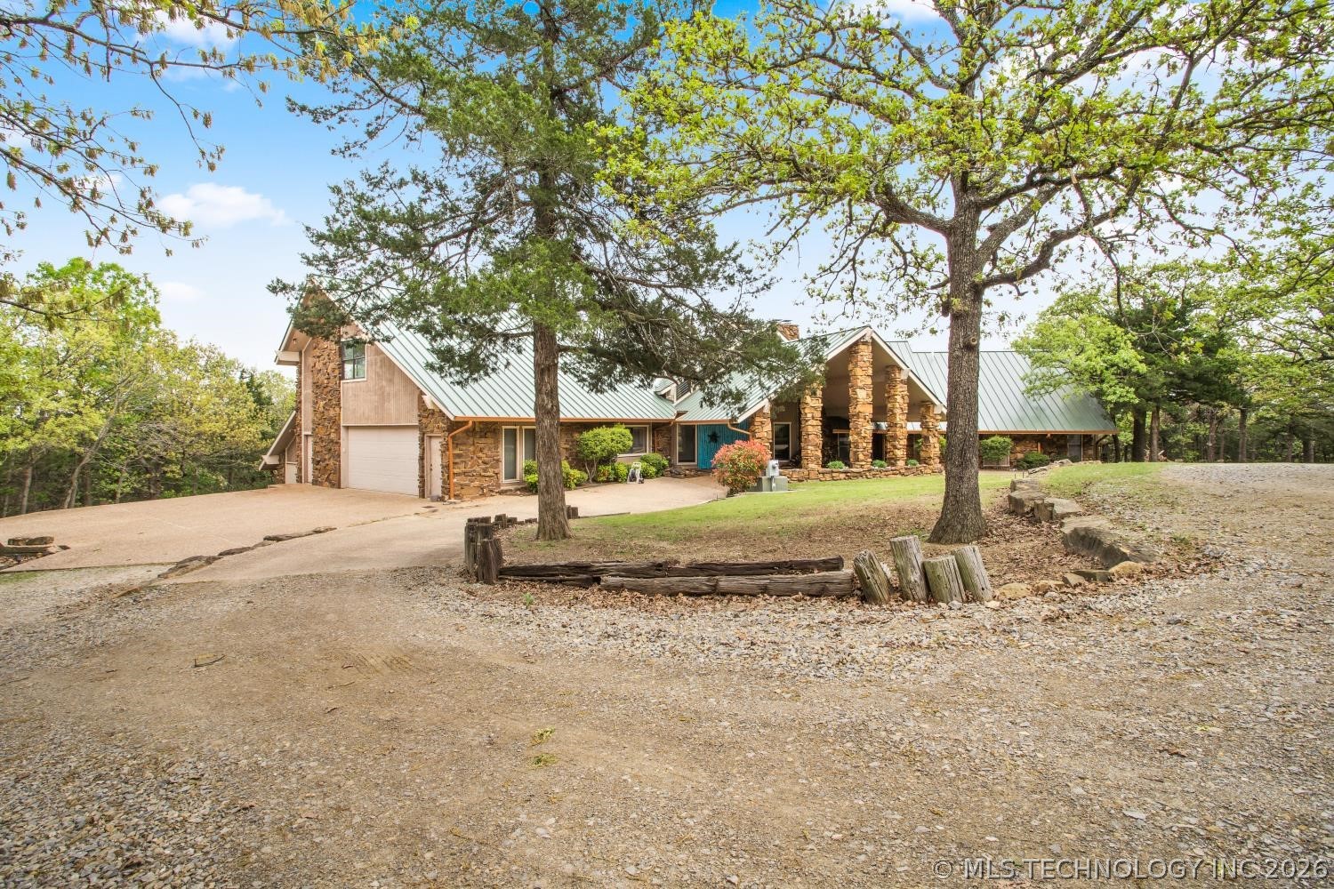 2229 N Cocomo Loop Mannford OK 74044