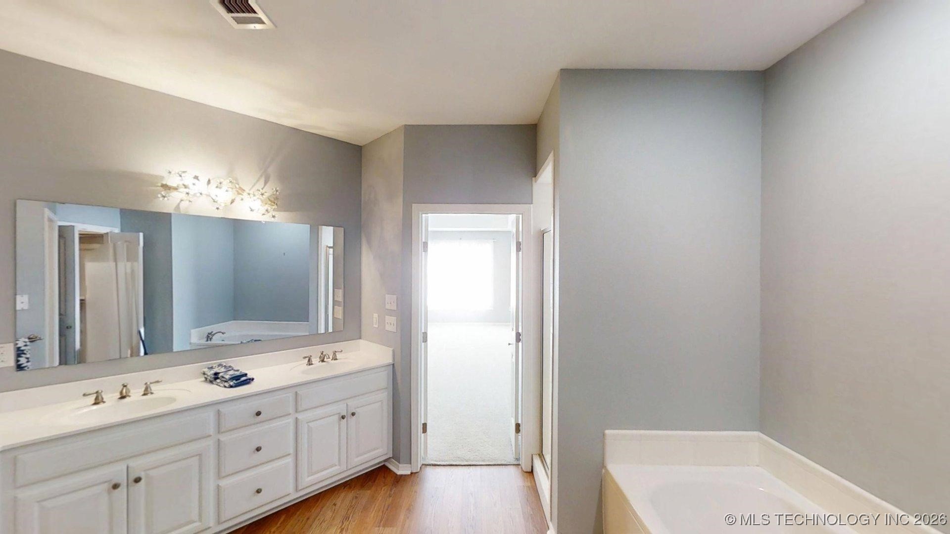 826 Oak Tree Drive Ardmore OK 73401