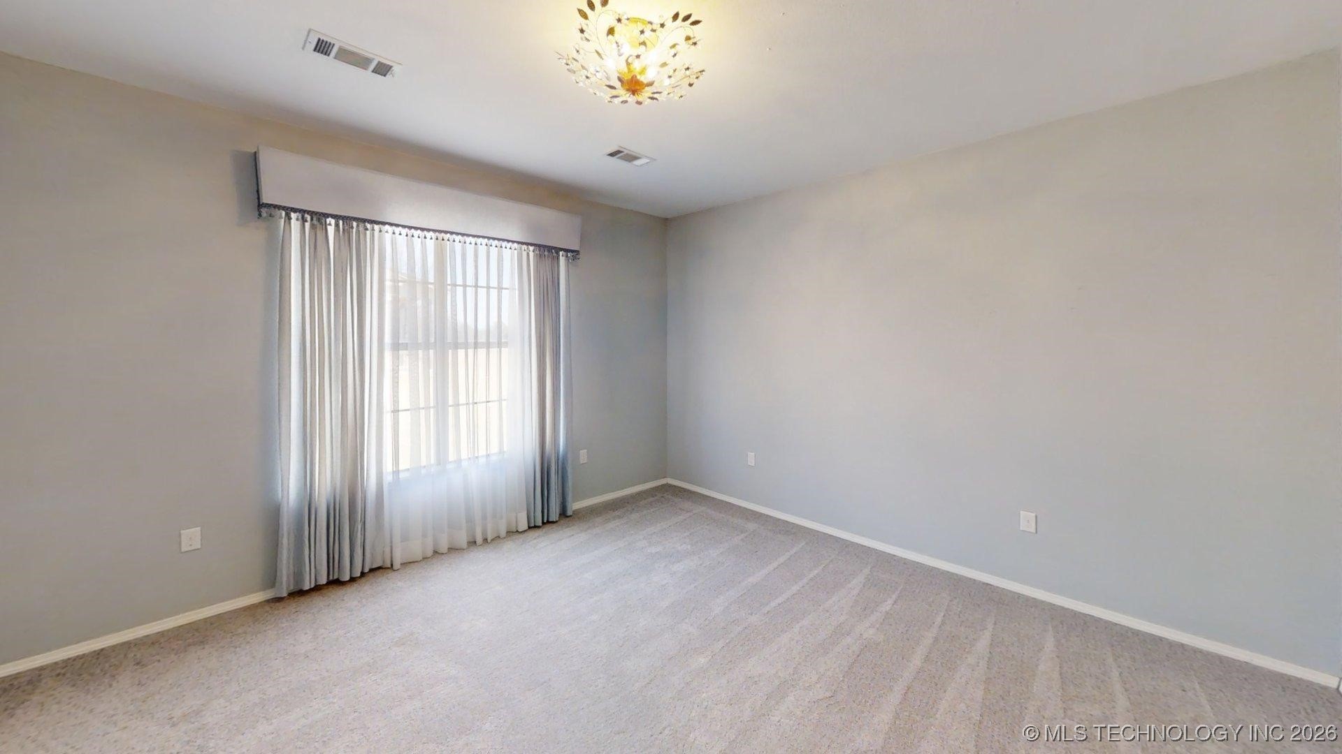 826 Oak Tree Drive Ardmore OK 73401