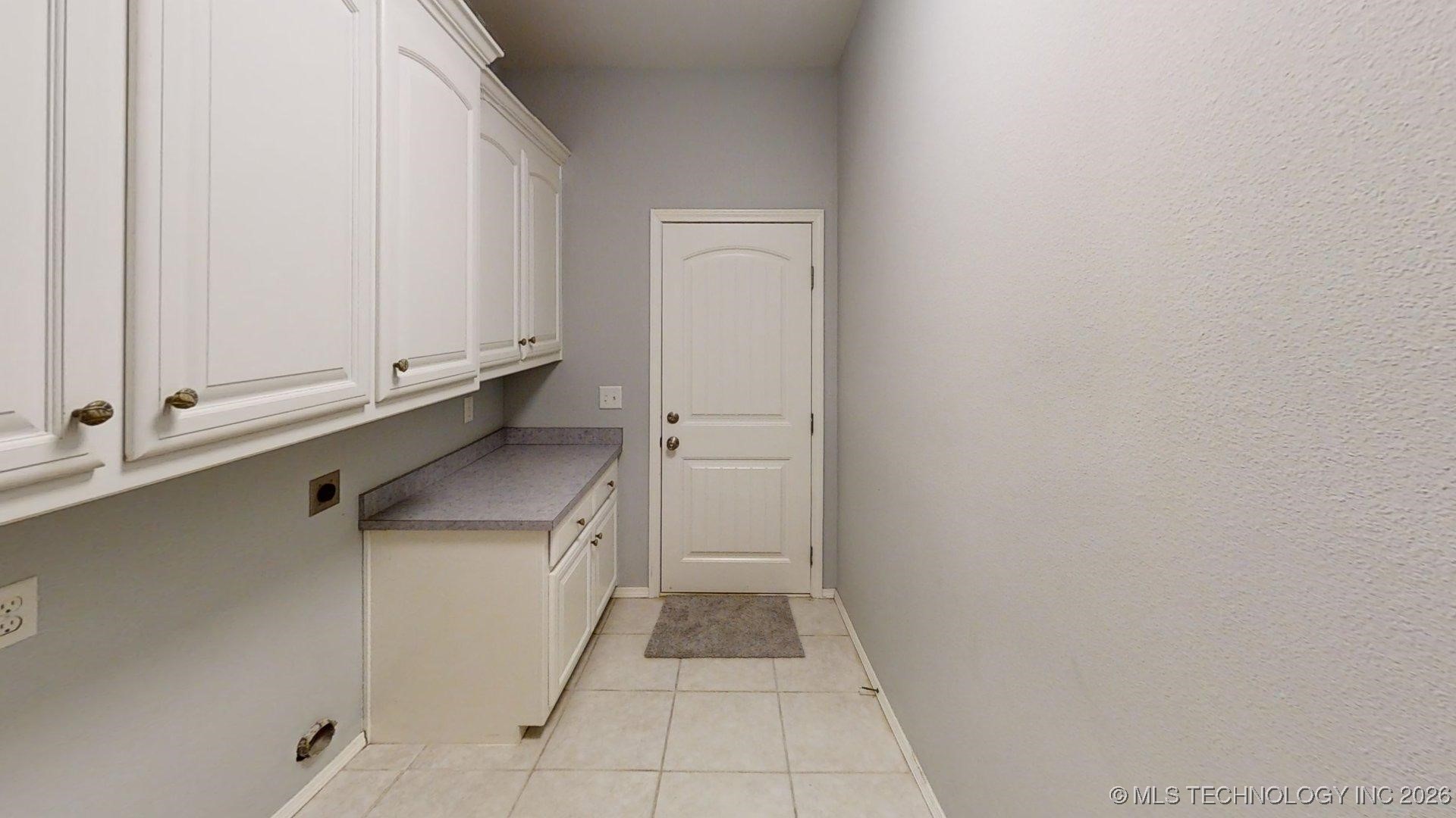 826 Oak Tree Drive Ardmore OK 73401