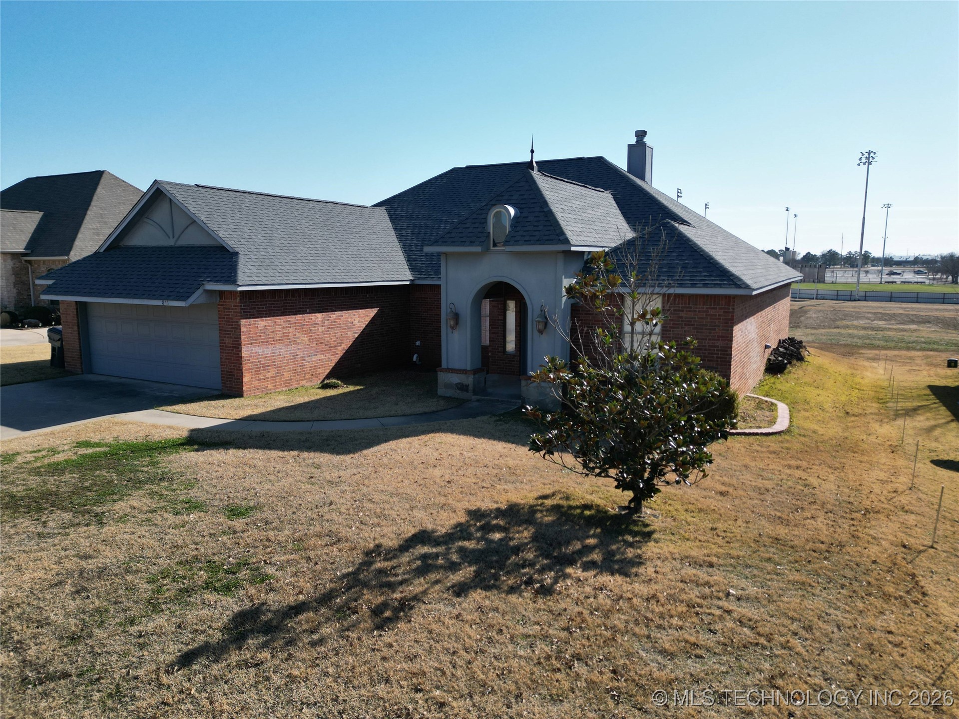 826 Oak Tree Drive Ardmore OK 73401