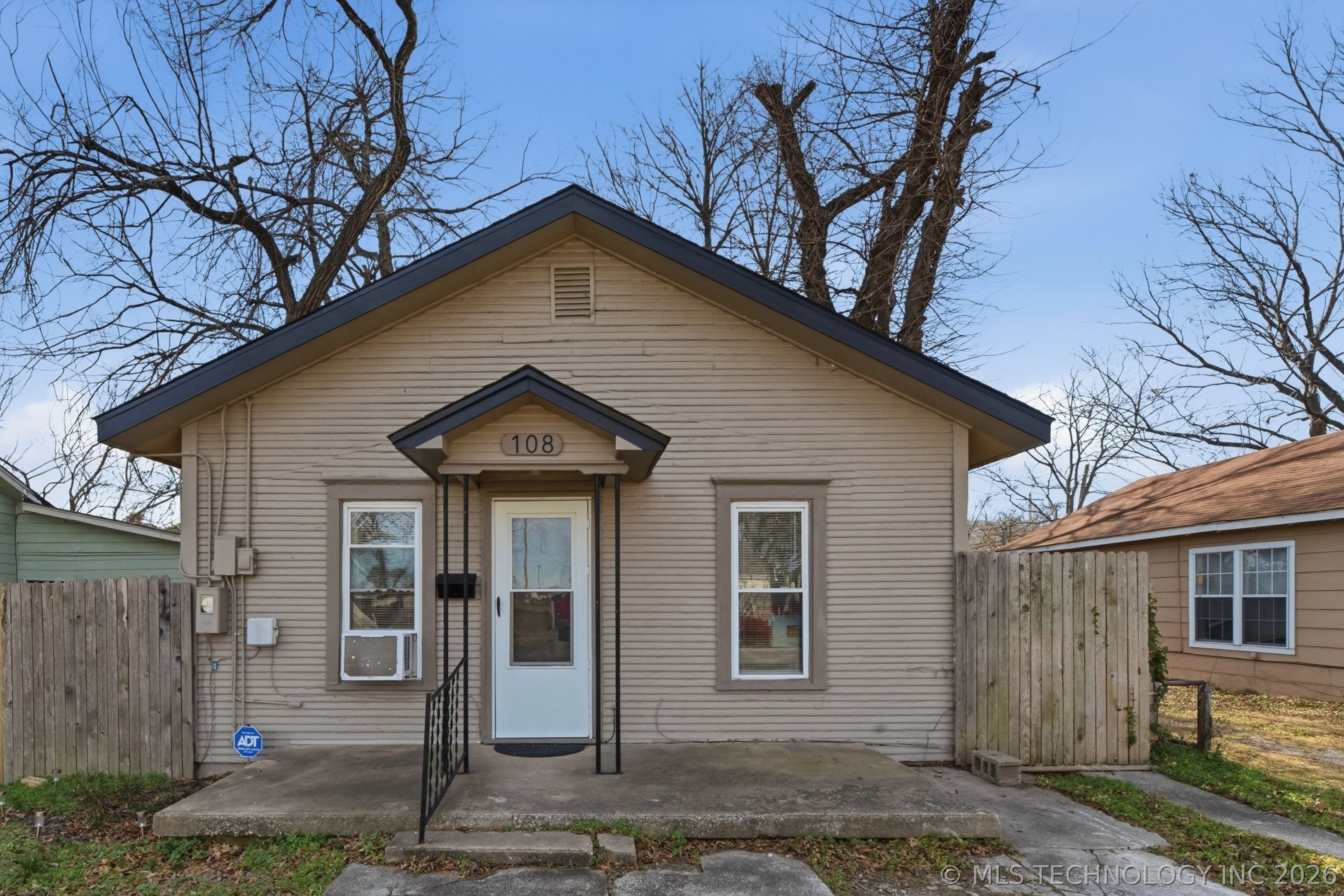 108 E 5th Street Skiatook OK 74070