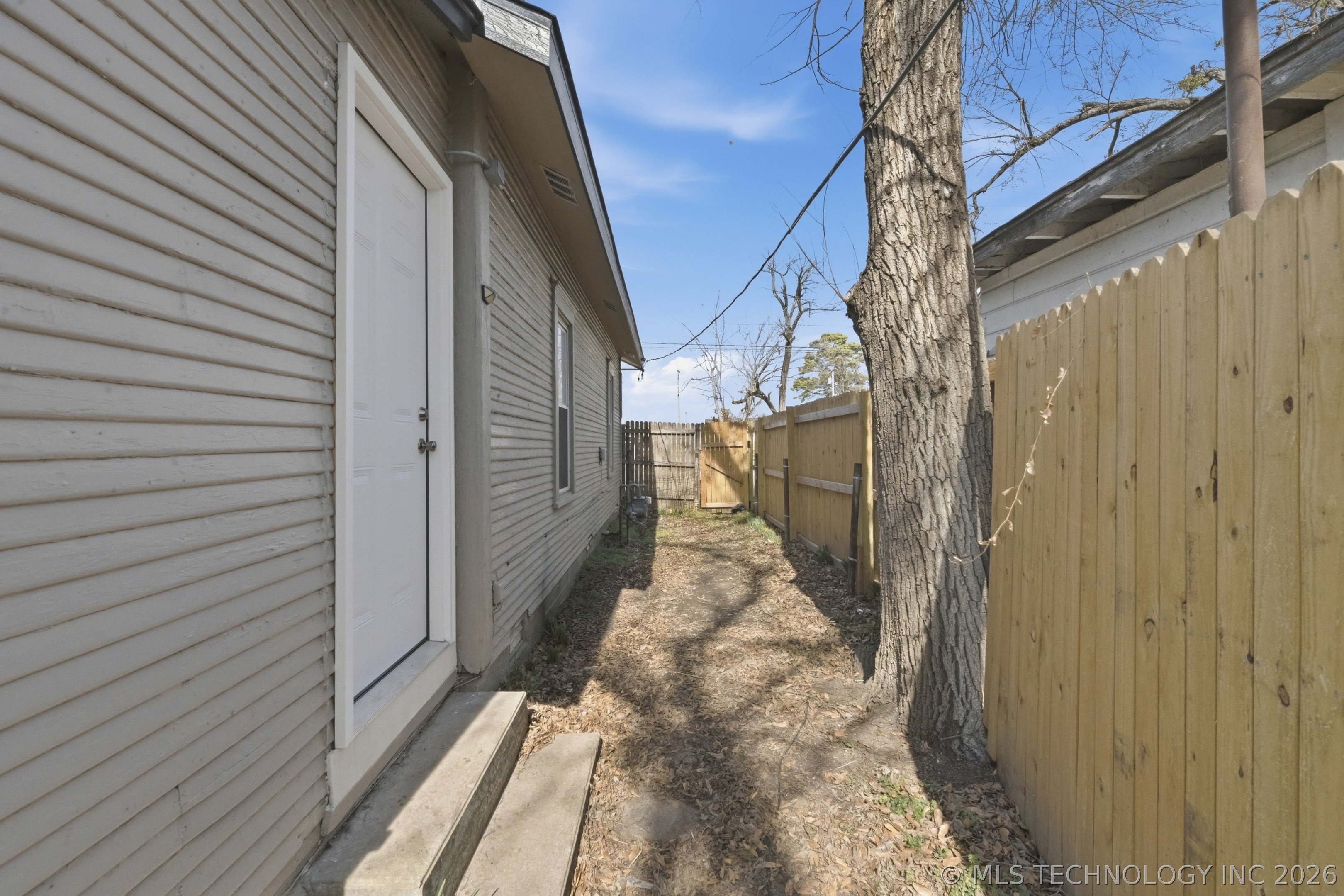 108 E 5th Street Skiatook OK 74070