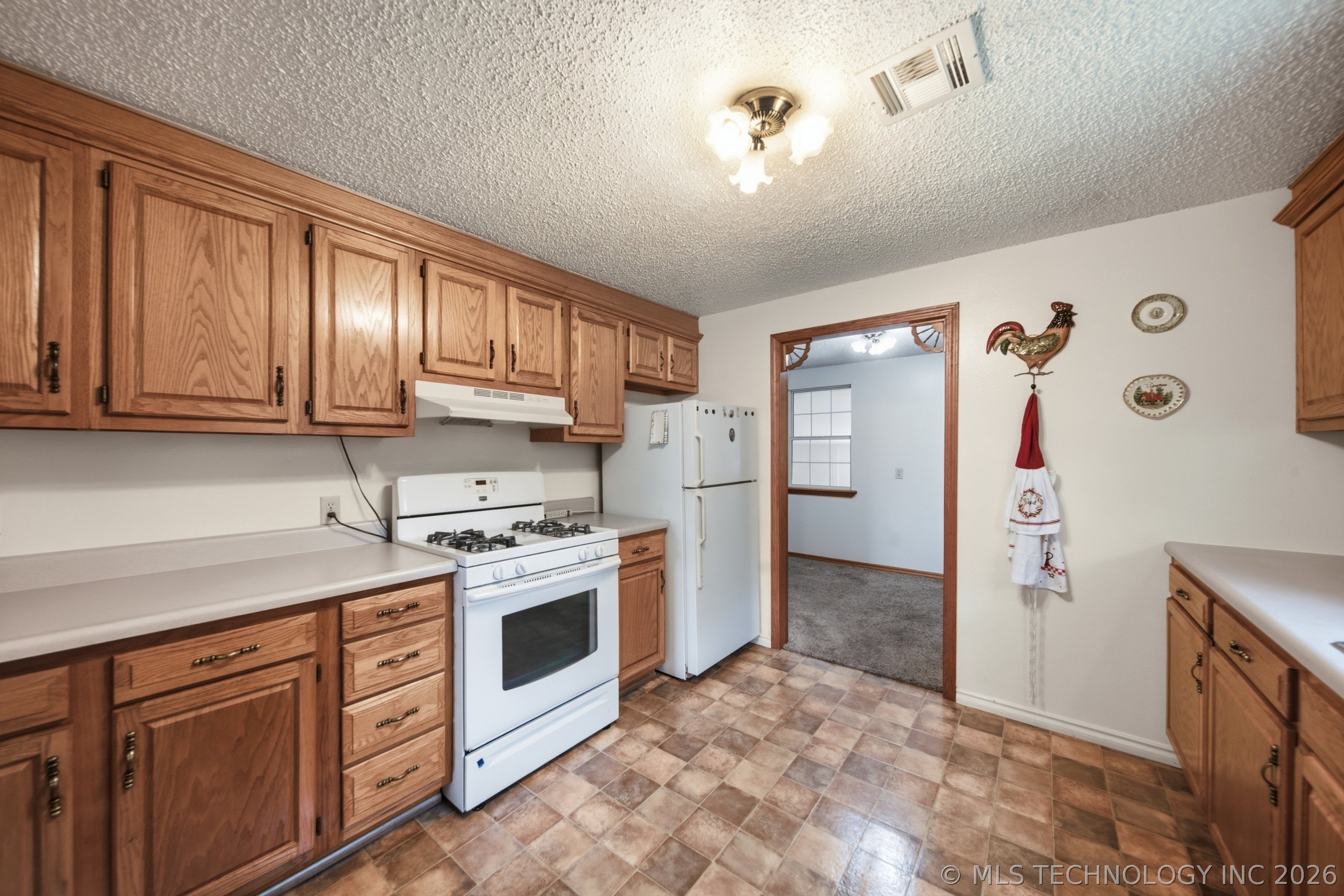 16610 S 4180 Road Claremore OK 74017