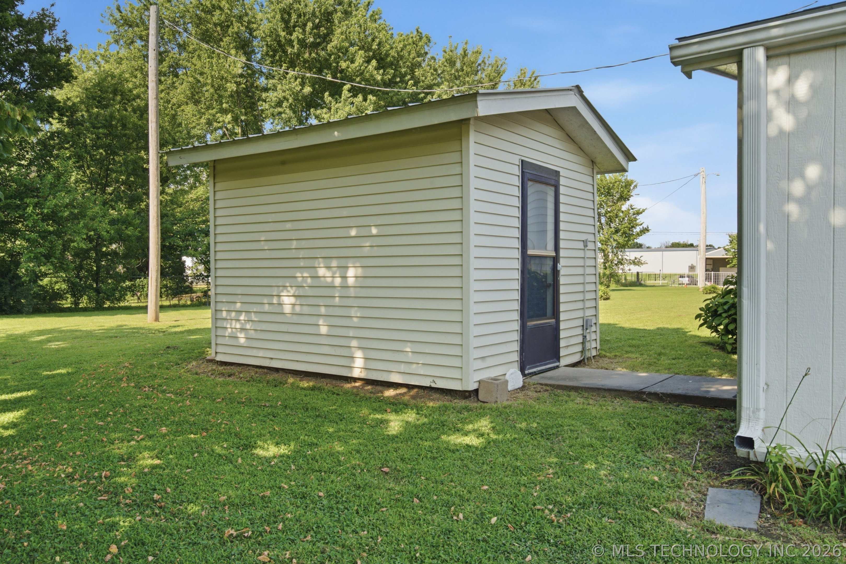 16610 S 4180 Road Claremore OK 74017