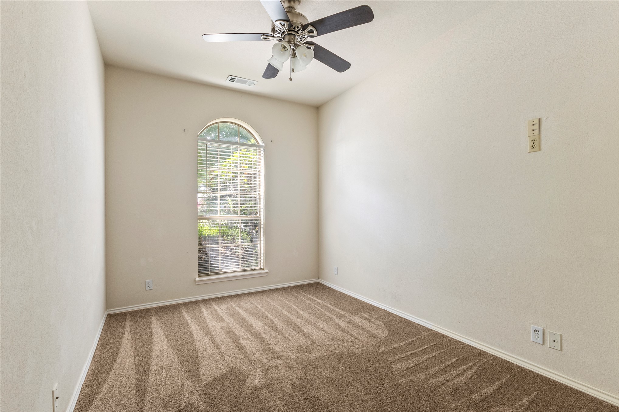 2404 S 10th Street Broken Arrow OK 74012