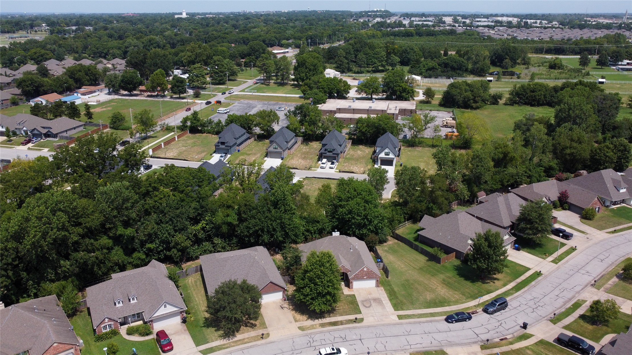 2404 S 10th Street Broken Arrow OK 74012